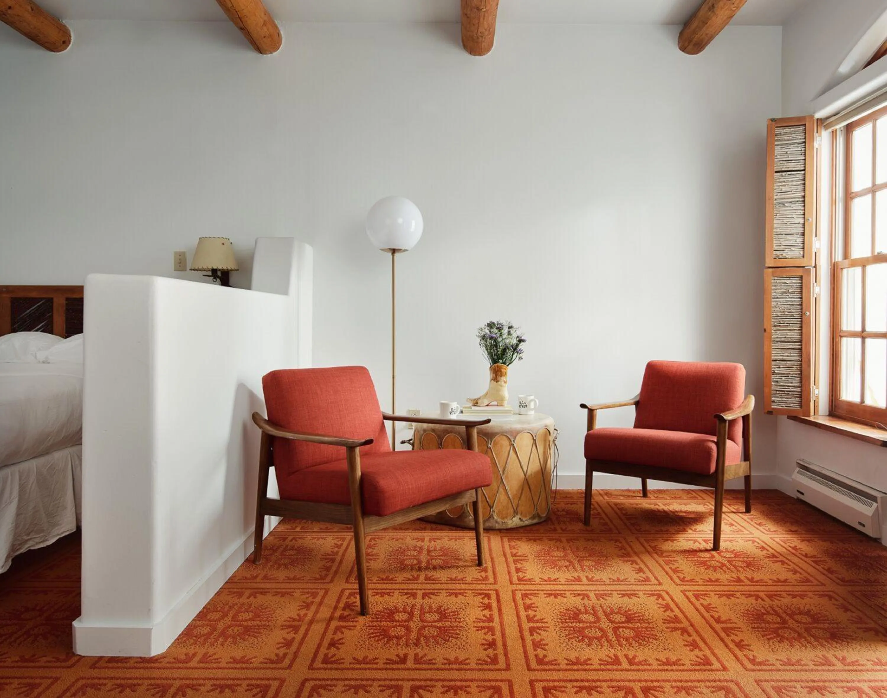 Living room in El Rey Court