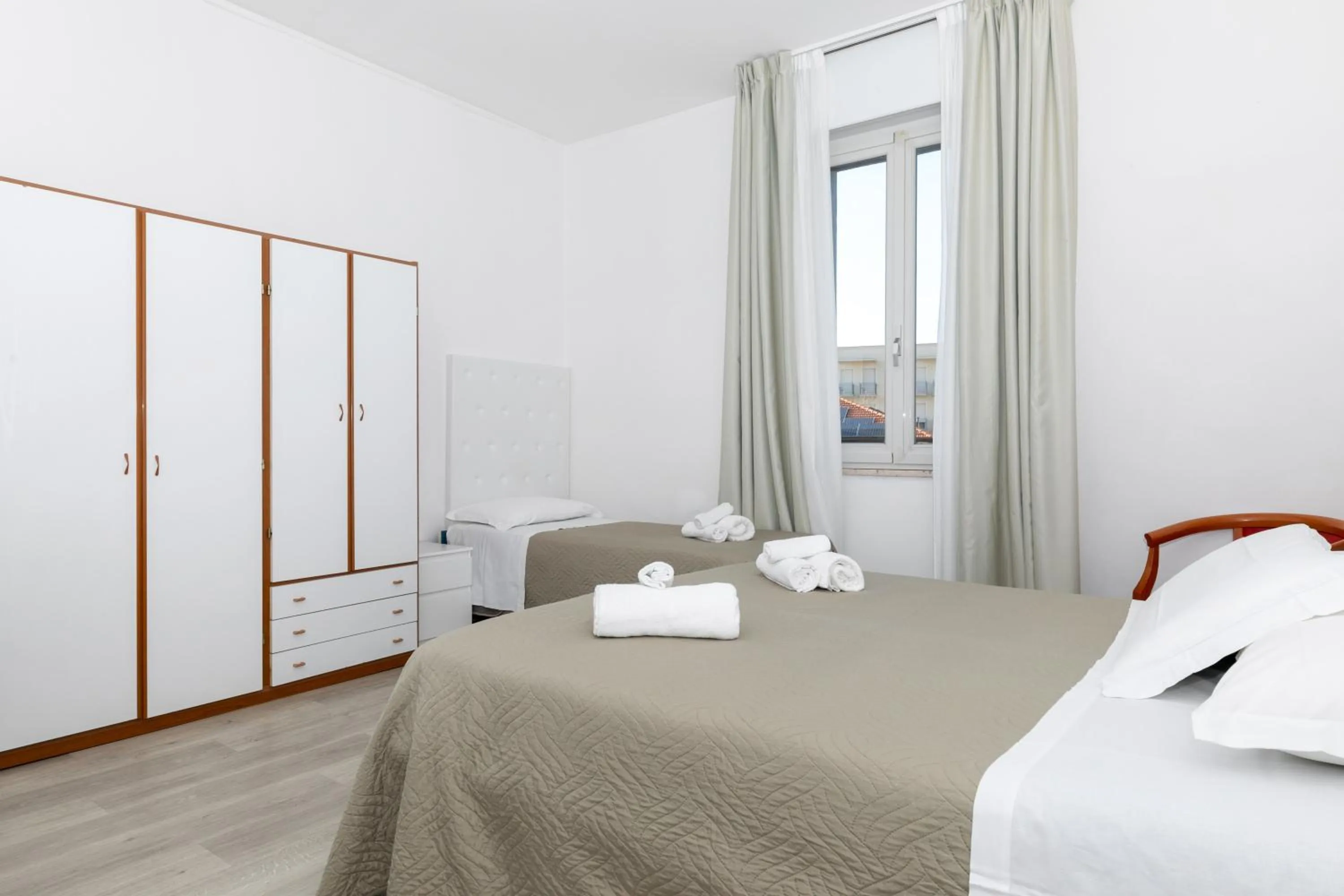 Bedroom, Bed in Hotel La Perla Rimini