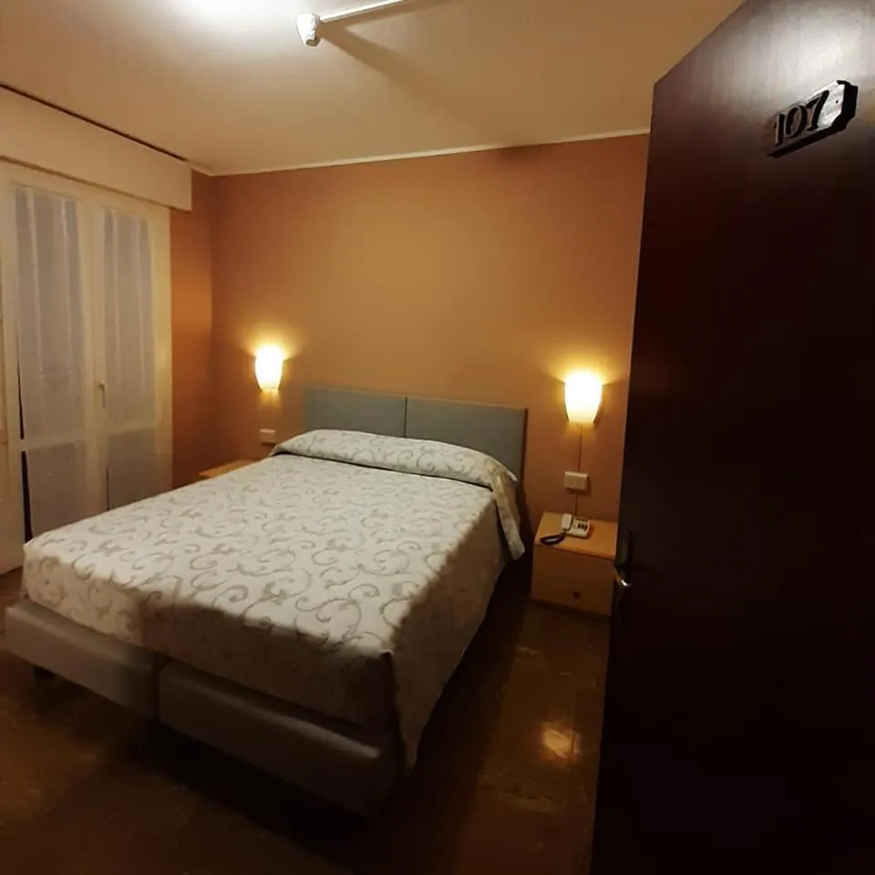 Bed in Albergo Centrale Tarcento