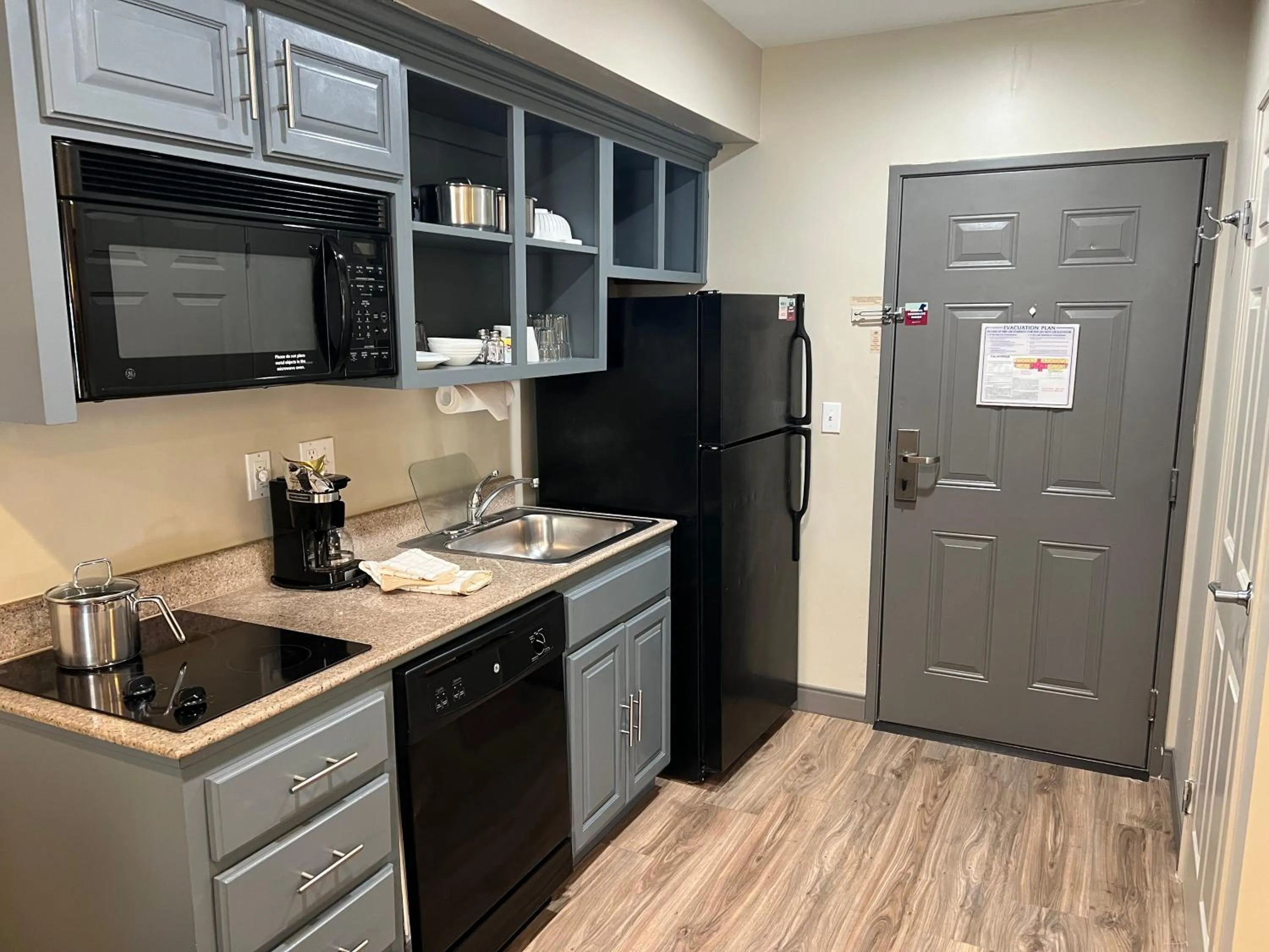 kitchen in Candlewood Suites LAX Hawthorne by IHG