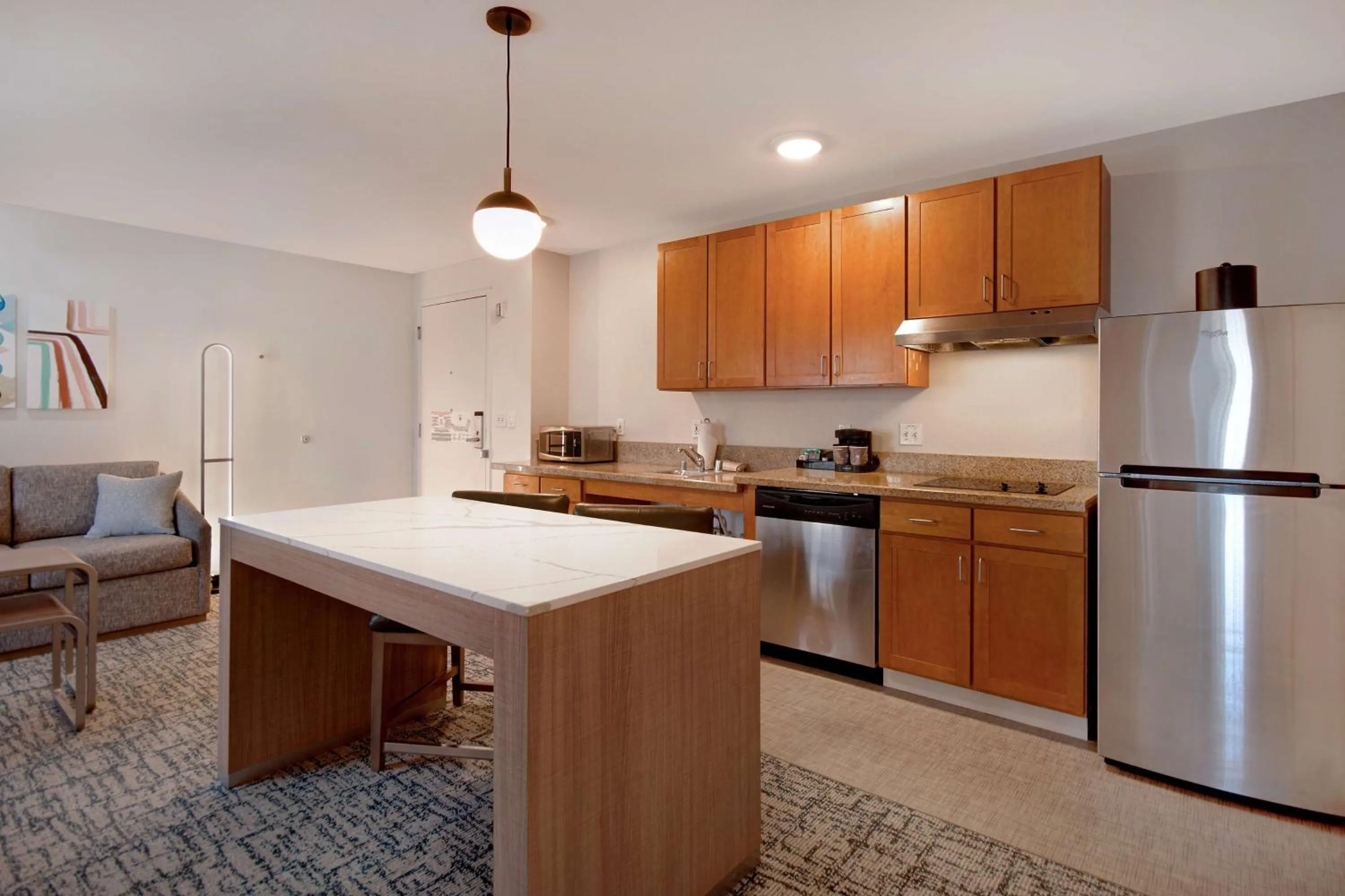 Kitchen or kitchenette in Homewood Suites by Hilton San Francisco Airport North California