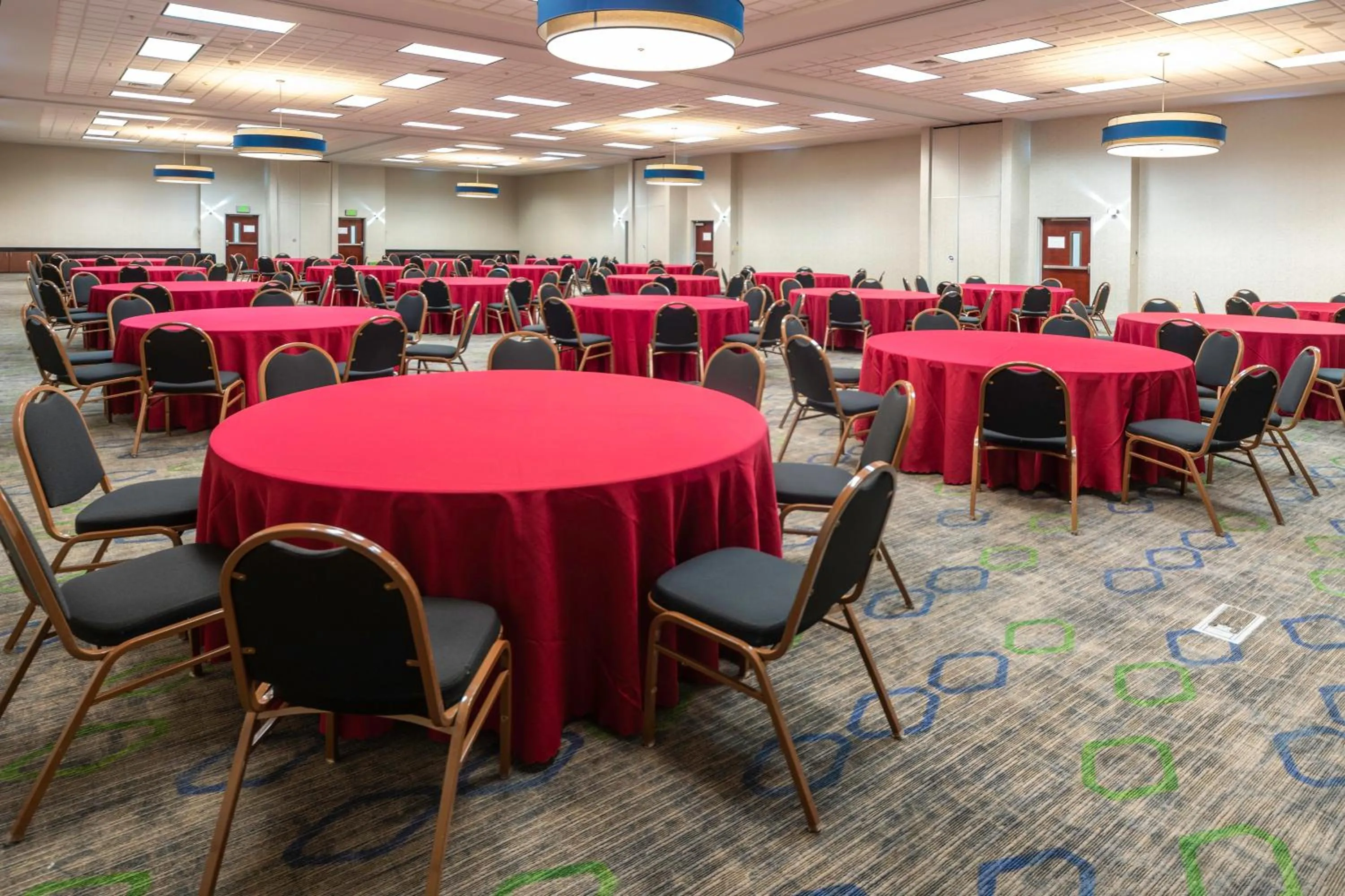 Meeting/conference room in Holiday Inn Express Hotel & Suites Pasco-TriCities by IHG