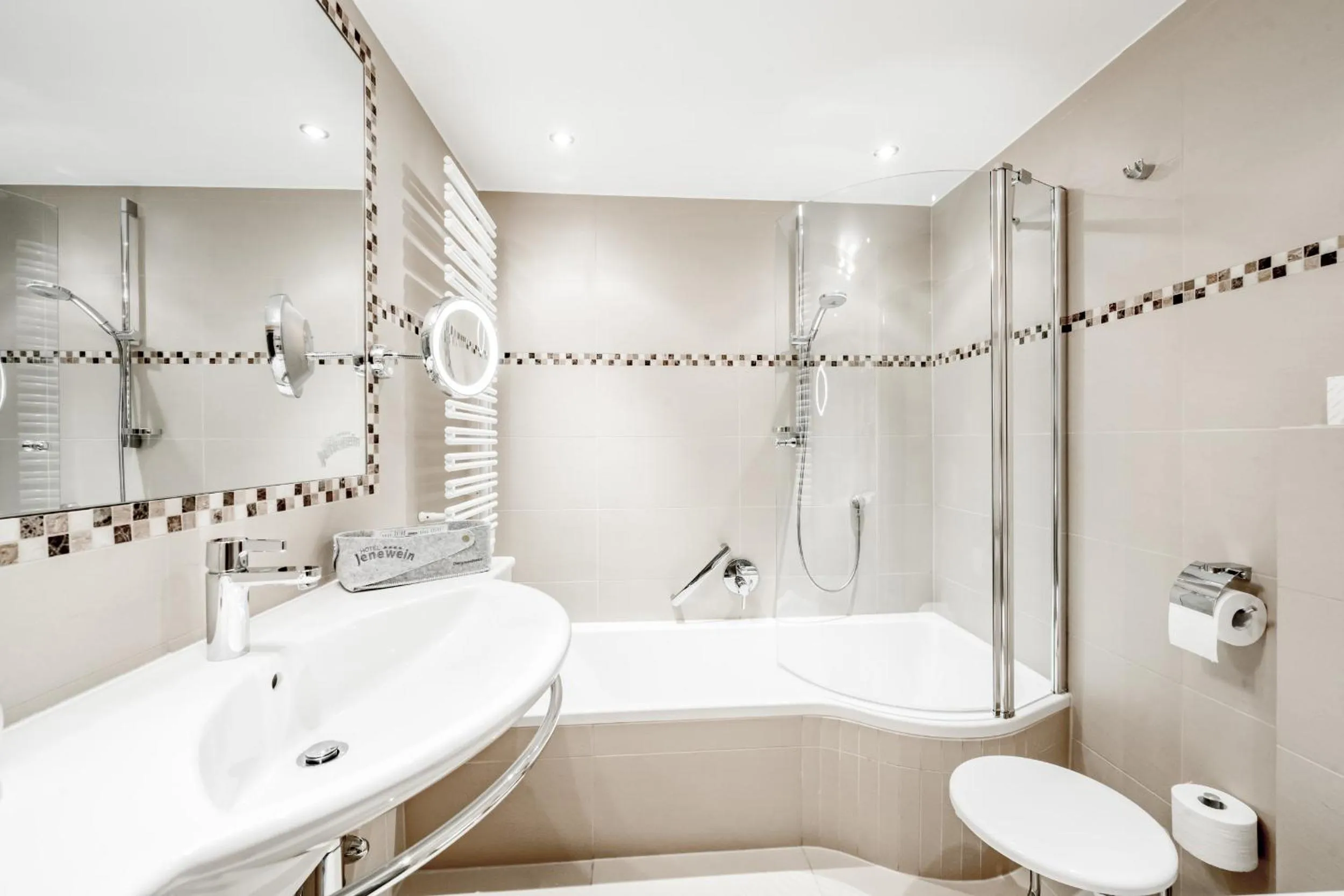 Bathroom in Hotel Jenewein