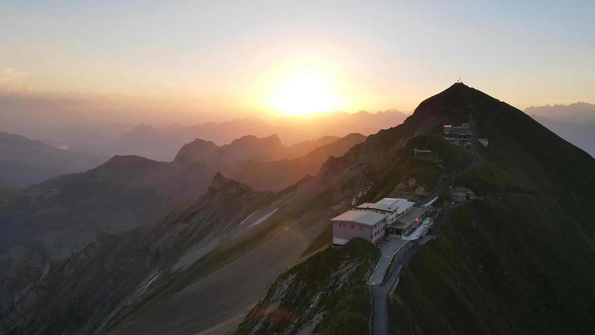 Sunrise in Hotel Sörenberg