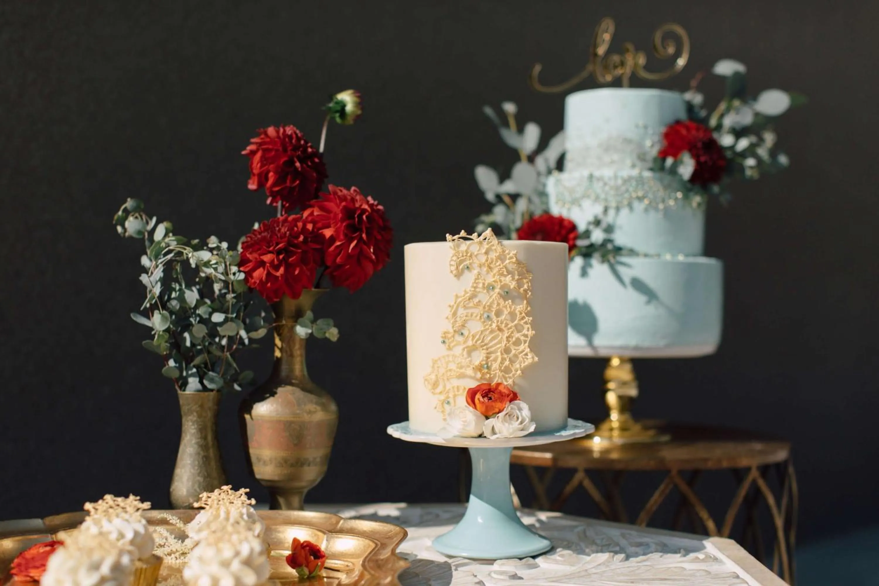 Dining area in Hilton San Diego Mission Valley