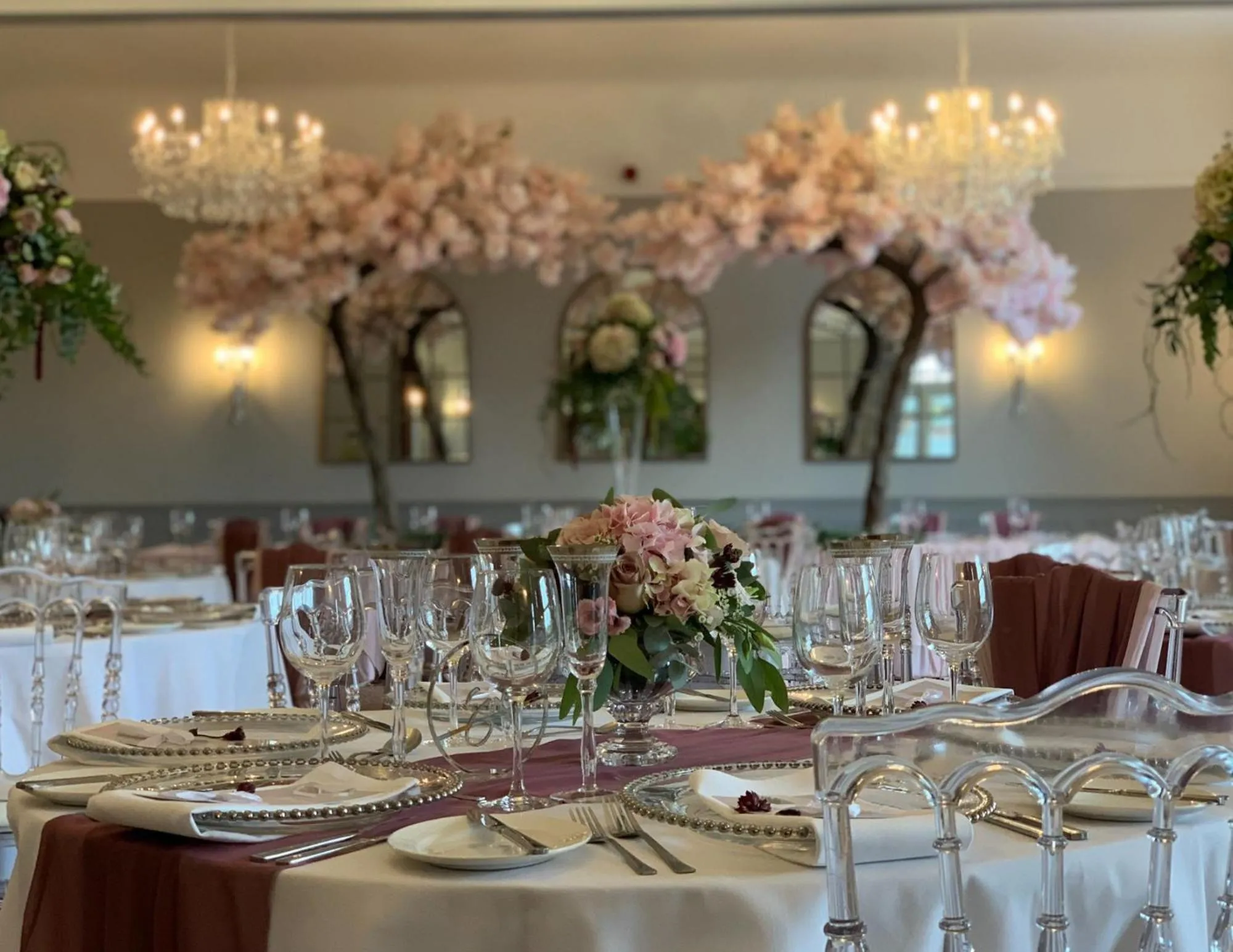 Banquet/Function facilities in Dovecliff Hall Hotel