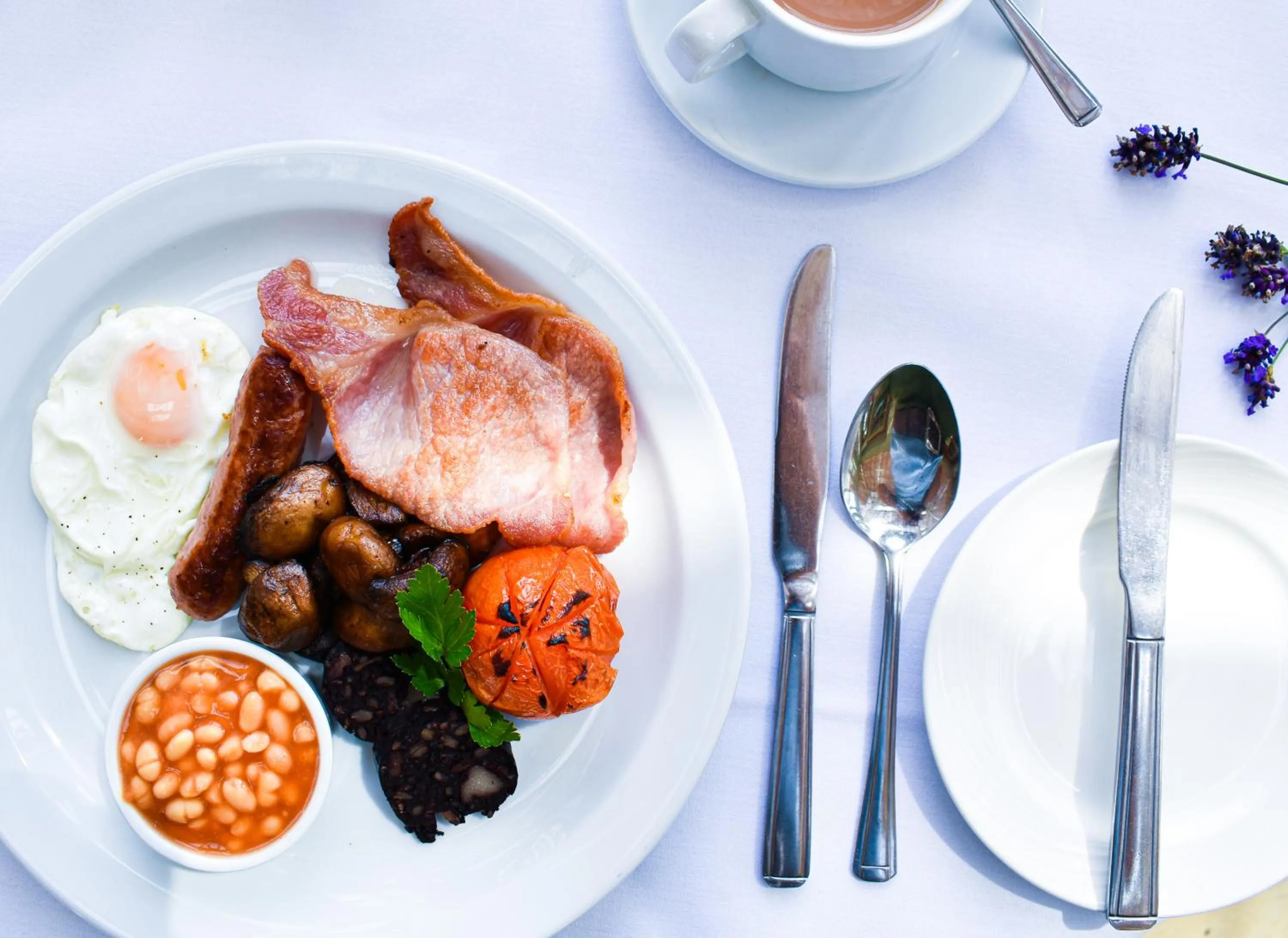 Breakfast in Dovecliff Hall Hotel