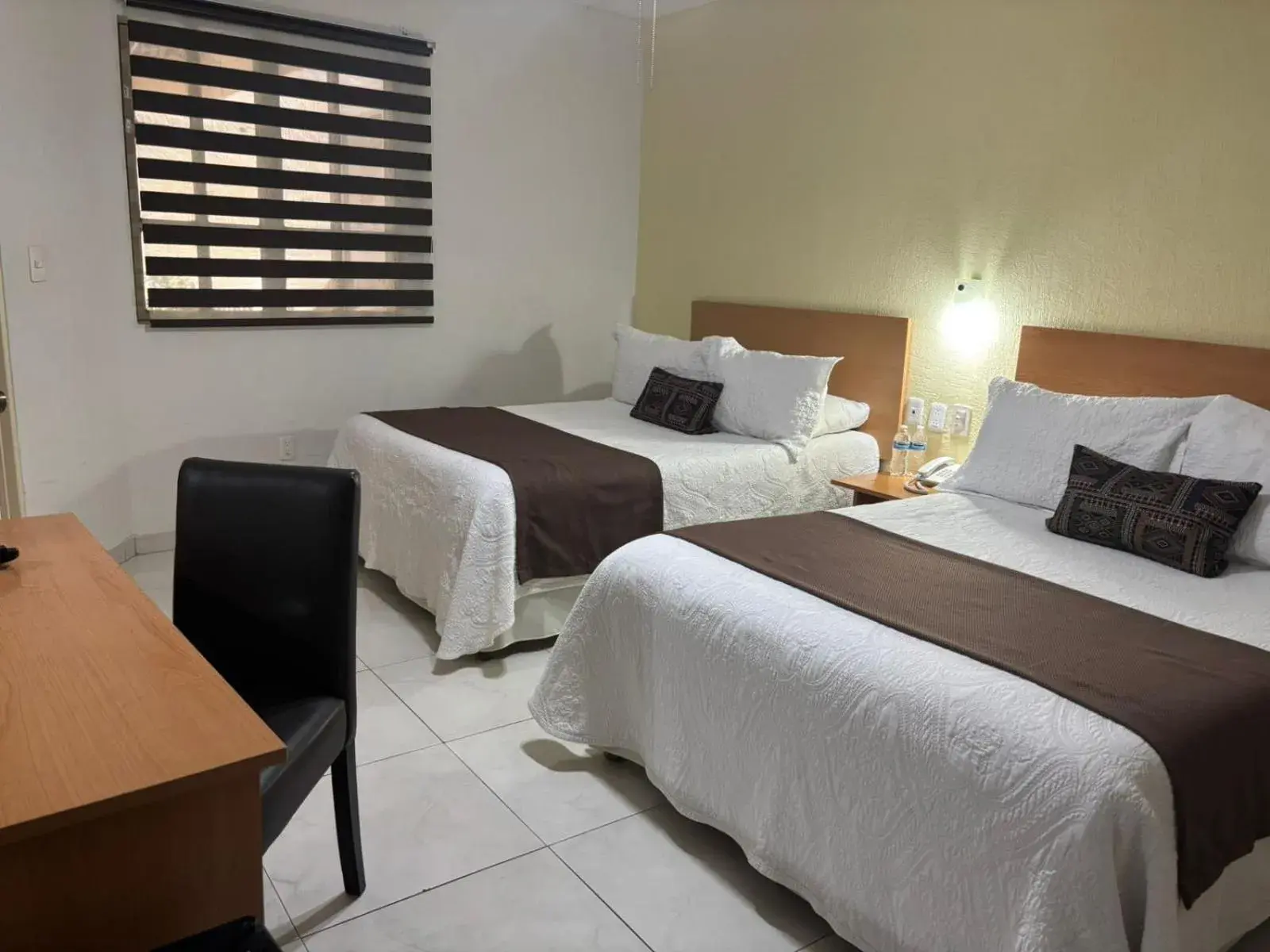 Double Room with Two Double Beds in Pequeno Gran Hotel Double Room with Two Double Beds in Pequeno Gran Hotel