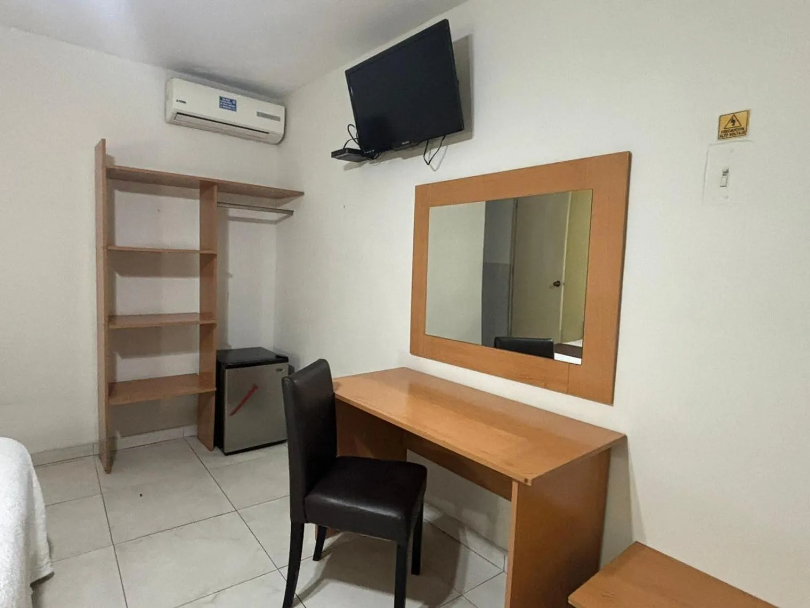 TV and multimedia in Pequeno Gran Hotel