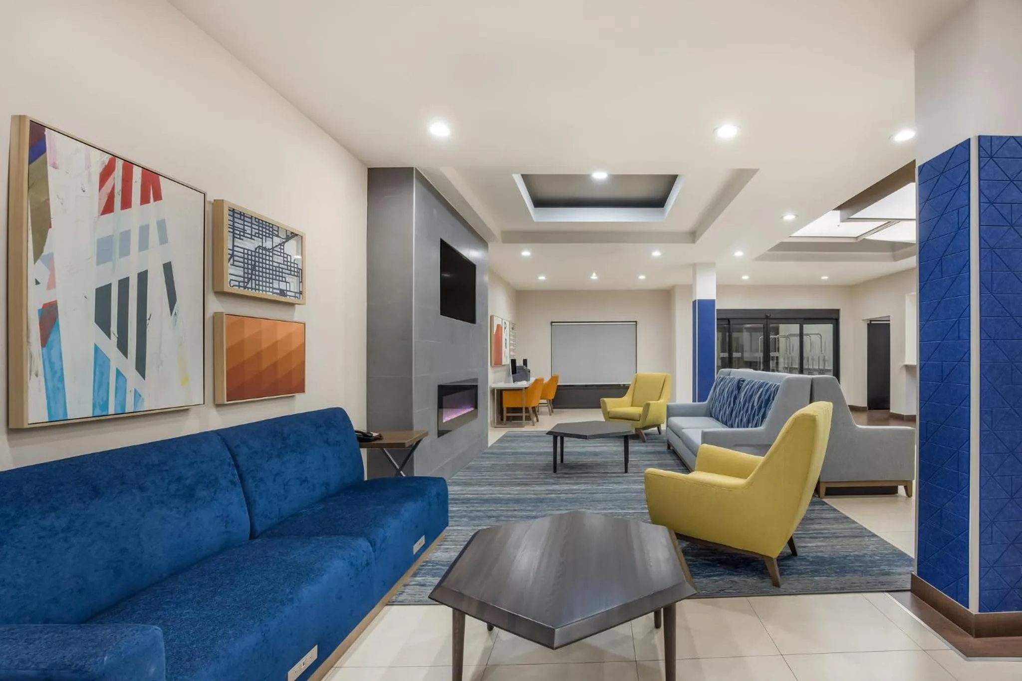 Property building in Holiday Inn Express Hotel & Suites Perry by IHG