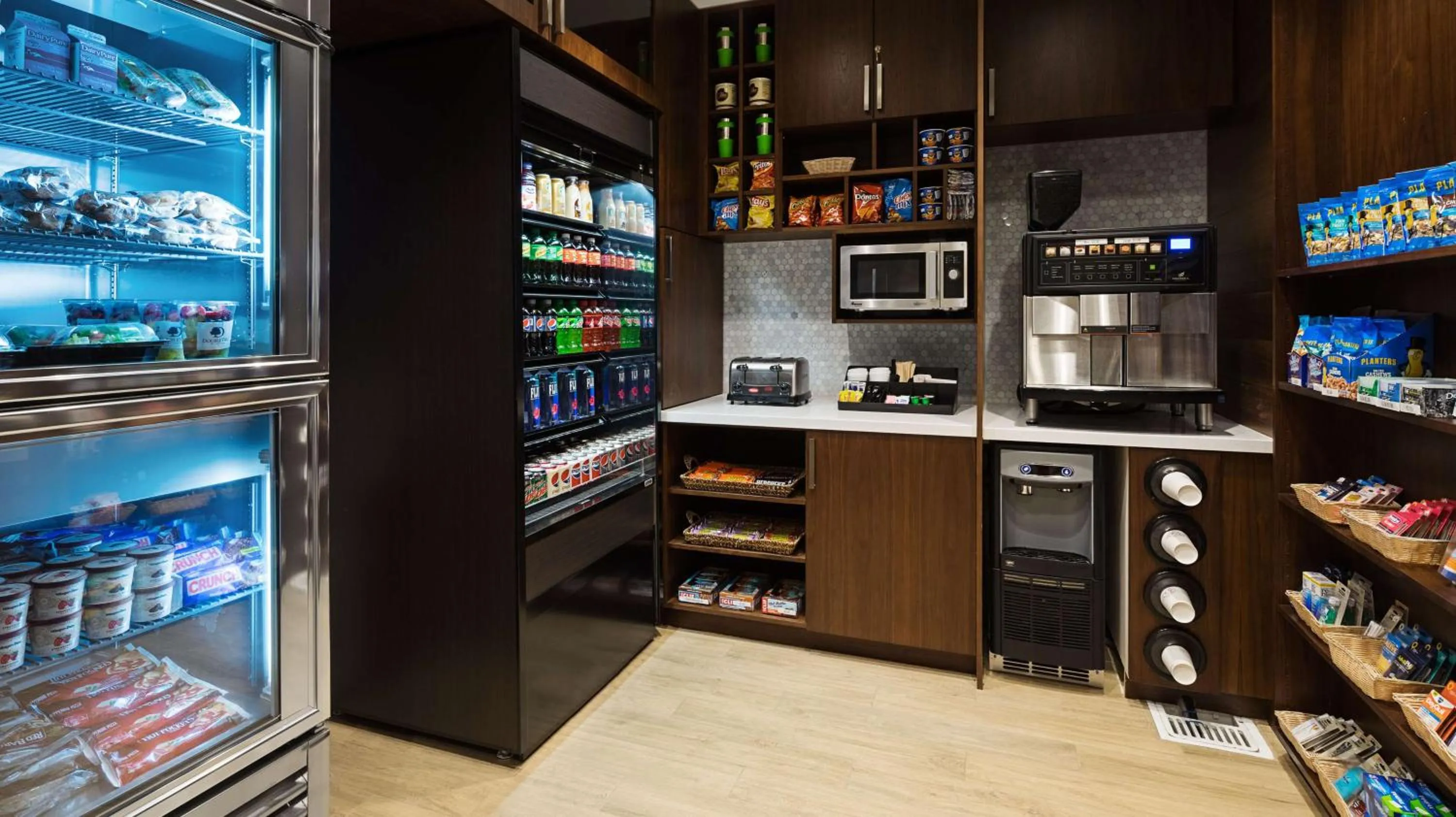 Restaurant/places to eat in DoubleTree by Hilton San Diego Del Mar