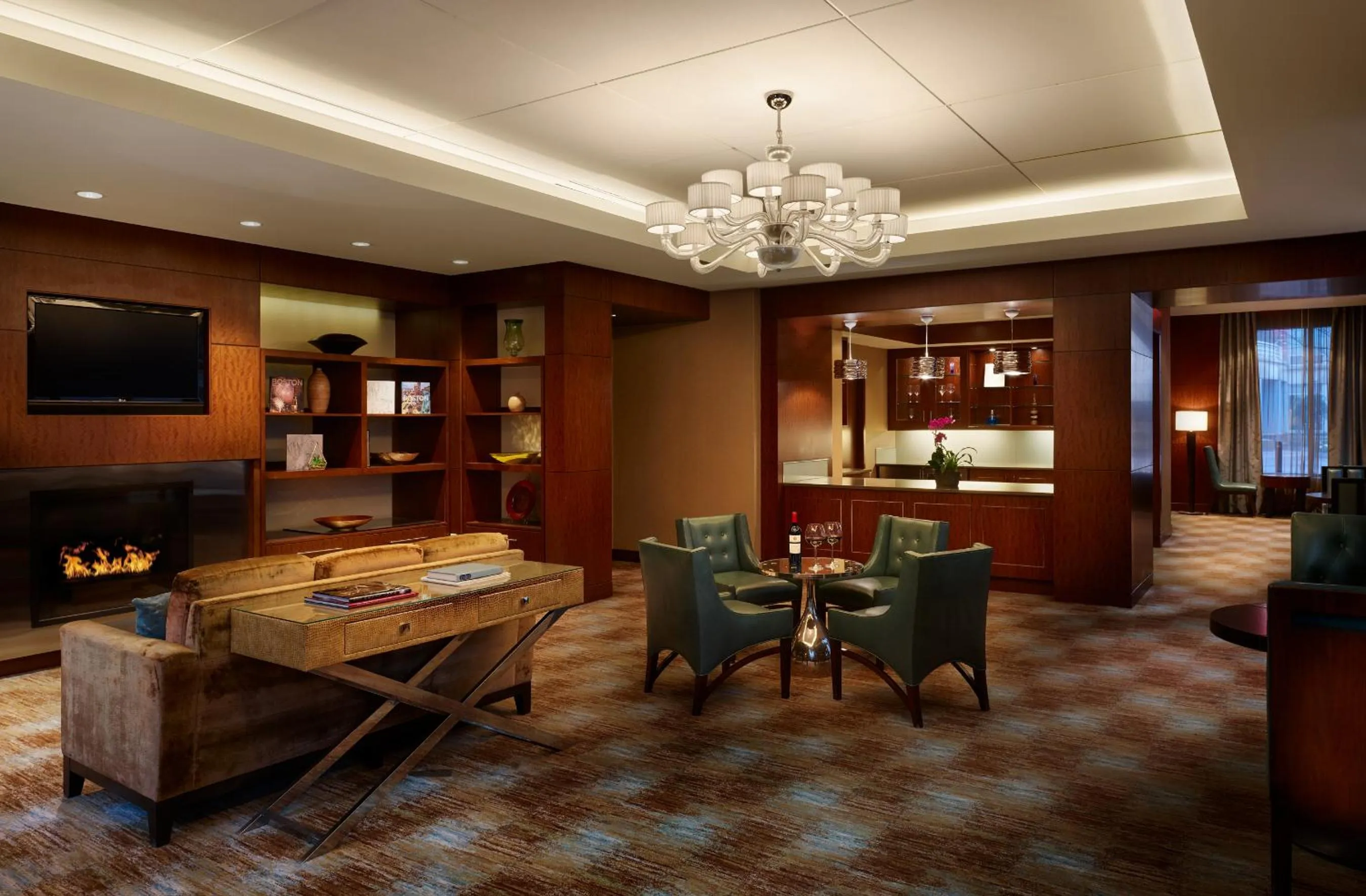 Seating area in Battery Wharf Hotel, Boston Waterfront