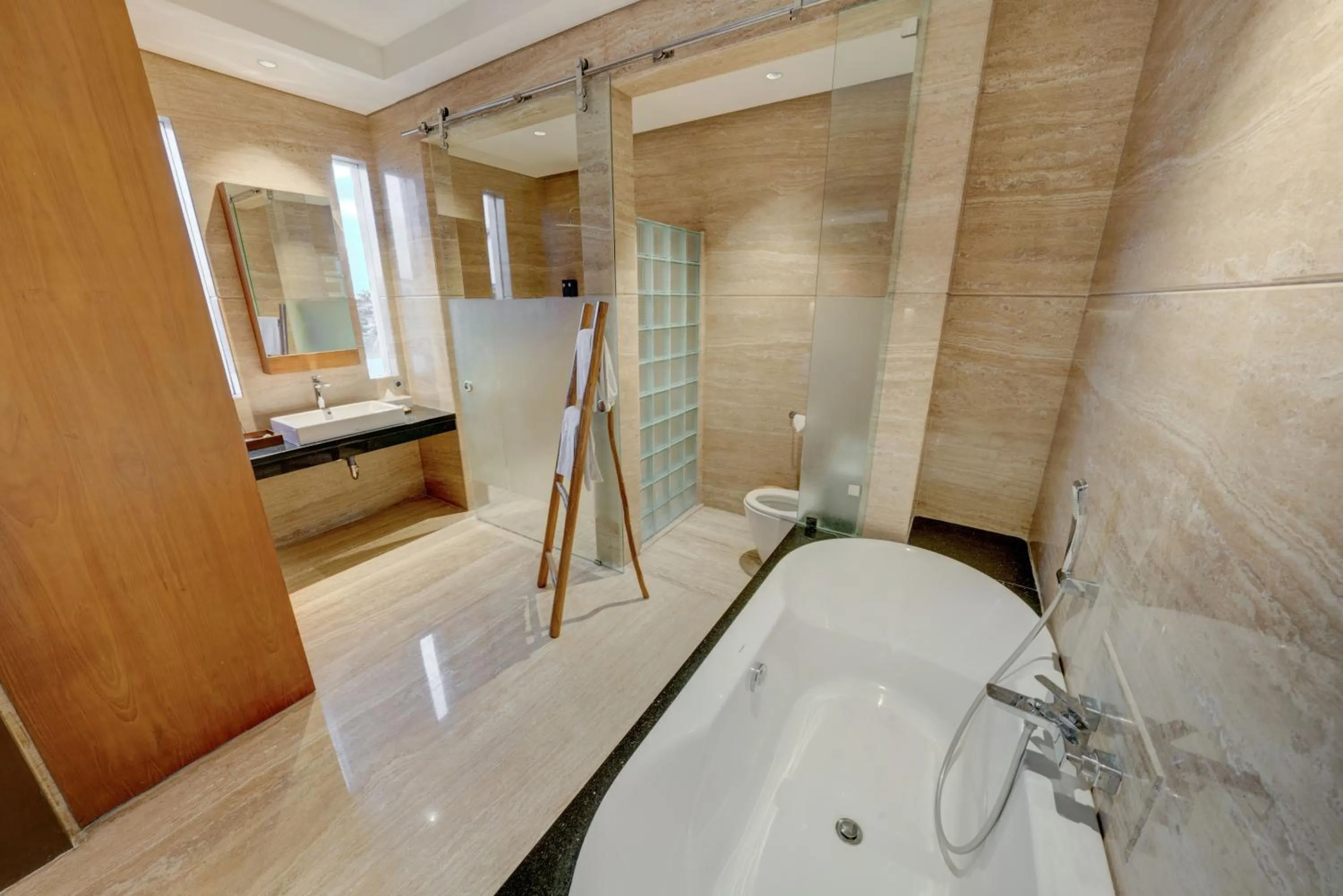 Shower in Mokko Suite Villas Umalas Bali