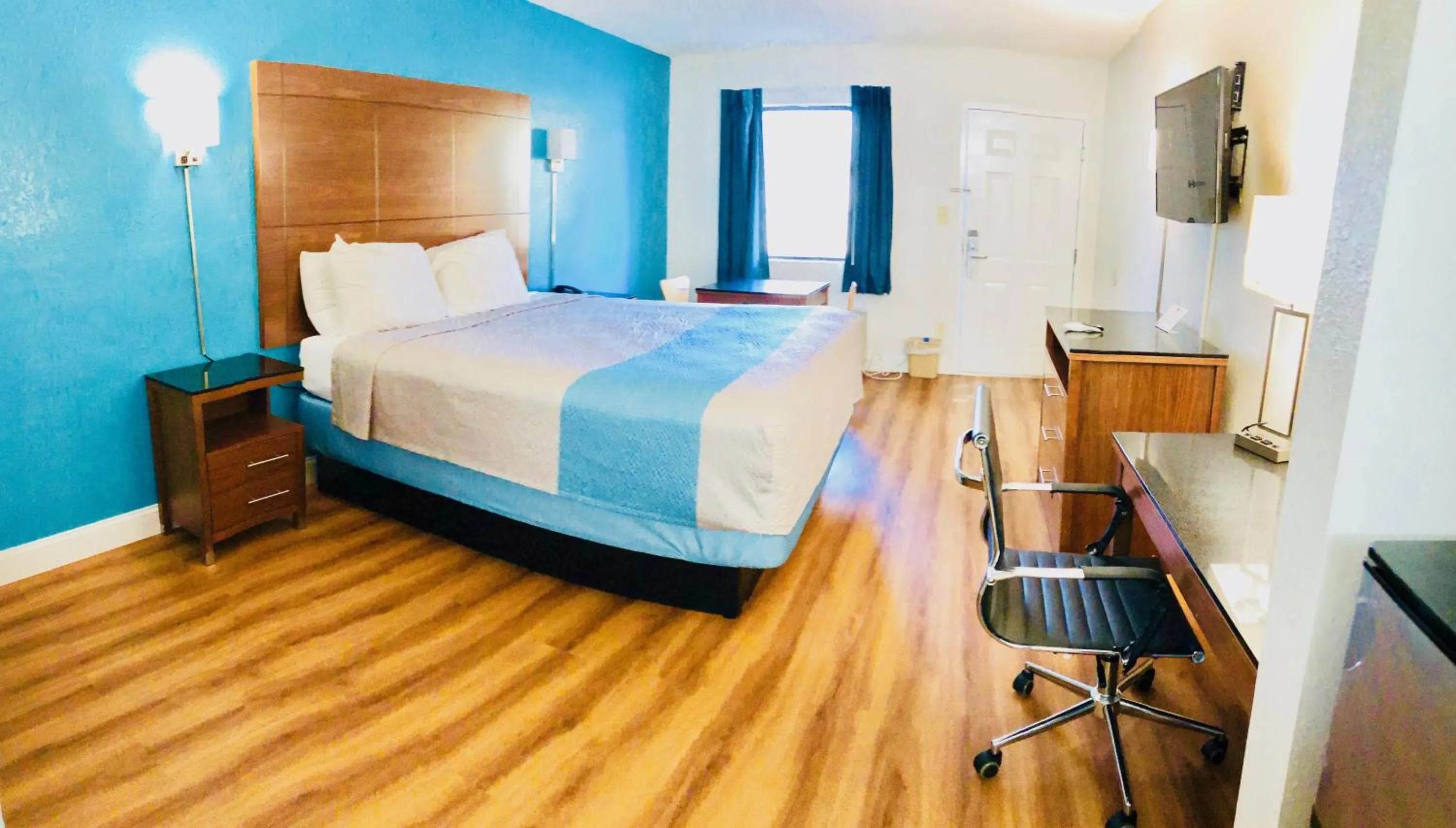 Bed in Motel 6-Albany, GA