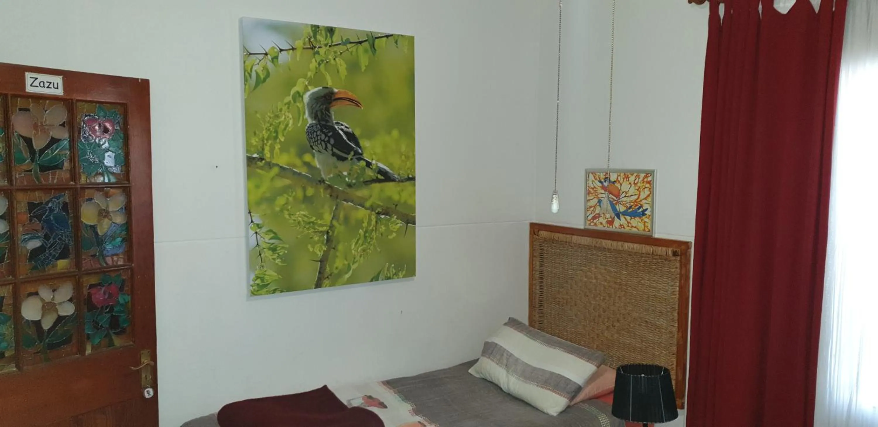 1322 Backpackers International