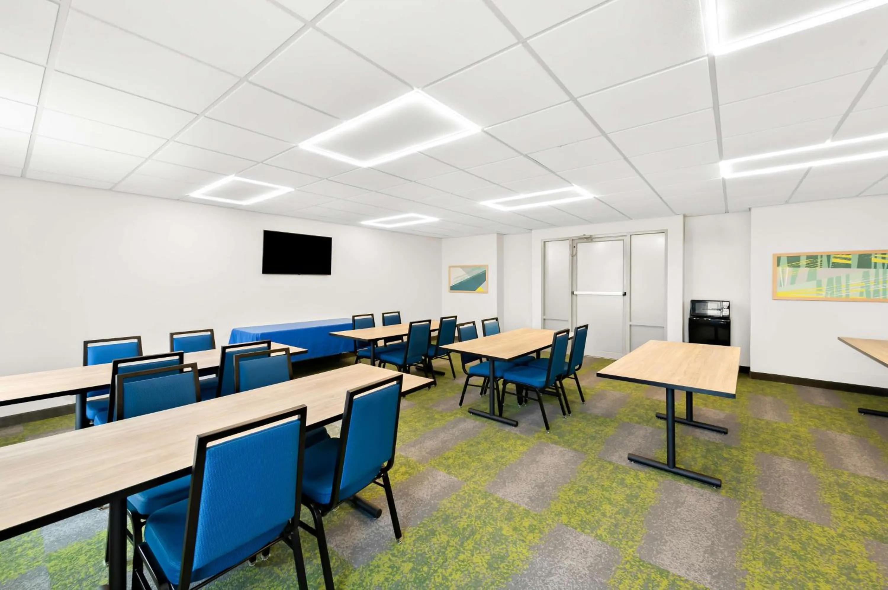 Meeting/conference room in Spark By Hilton Branson Meadows