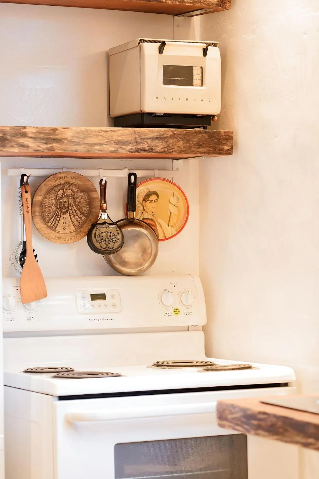 Property building in May Rooms Taipei NTU