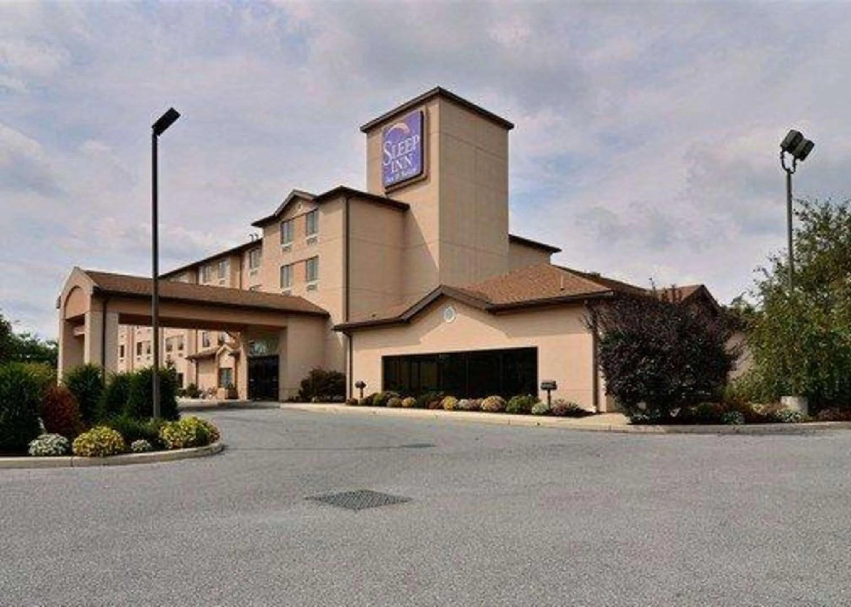 Property building in Sleep Inn & Suites Hagerstown