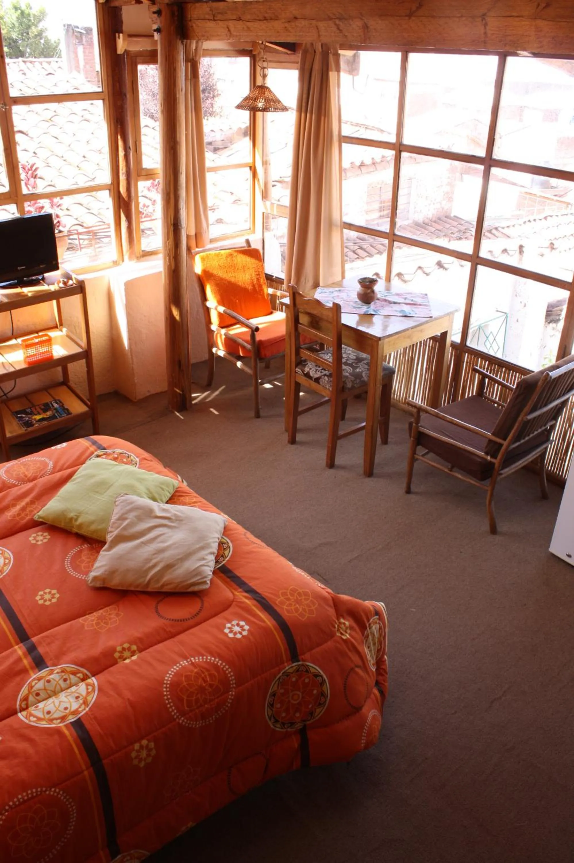 Photo of the whole room in Casa De Mama Cusco - The Treehouse