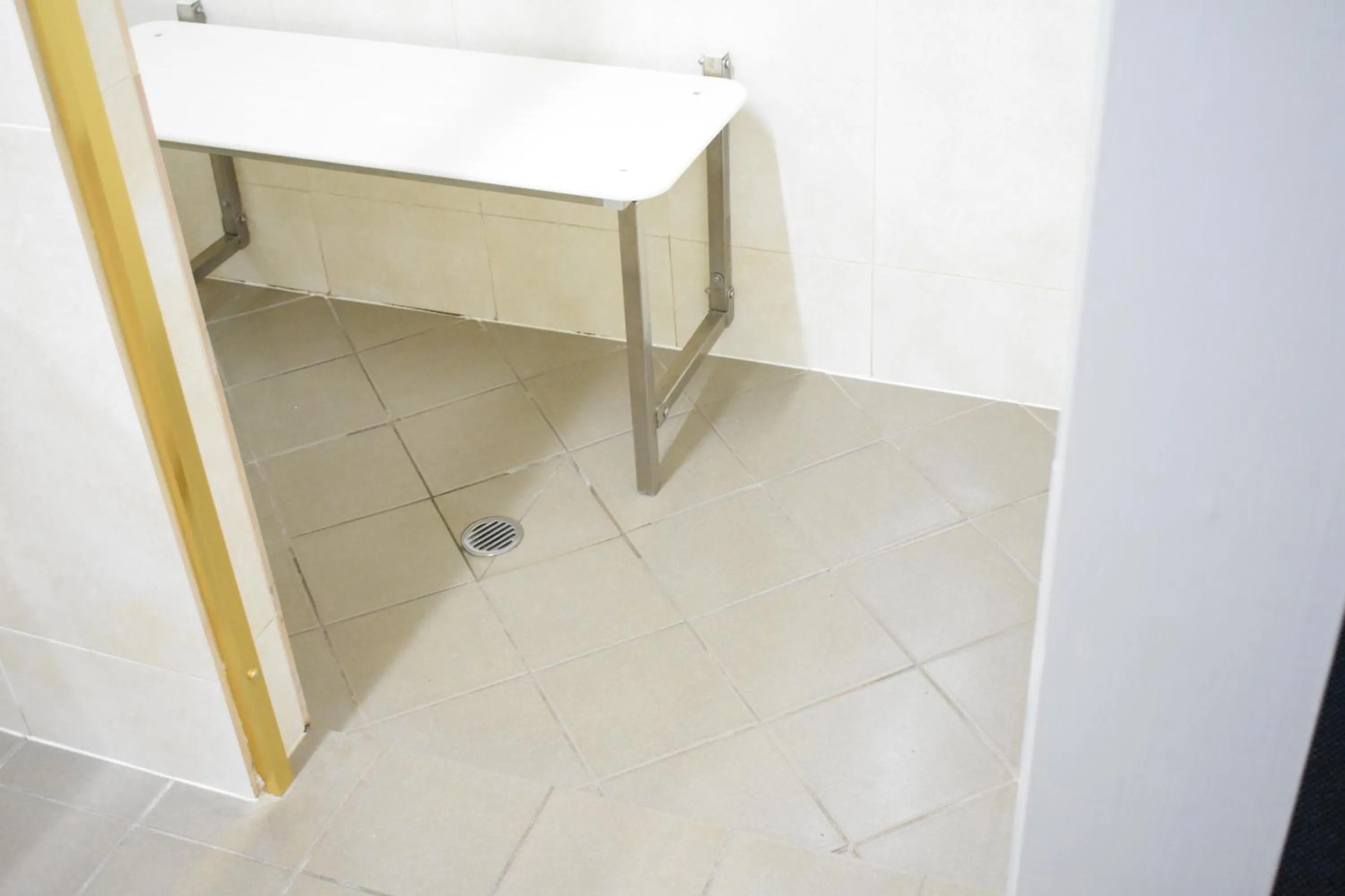 Bathroom in Best Western Bundaberg City Motor Inn