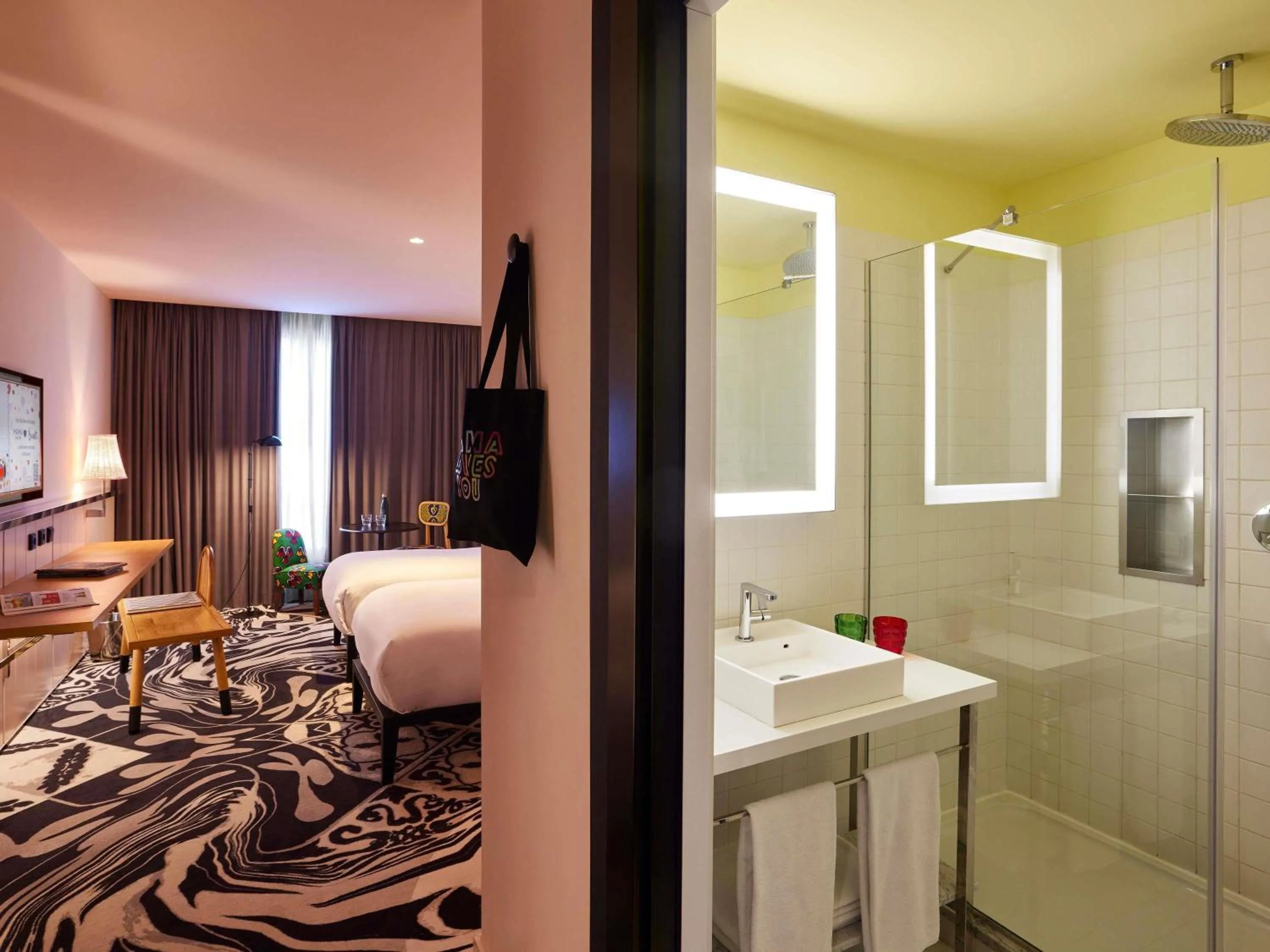 Bedroom, Bed in Mama Shelter Belgrade