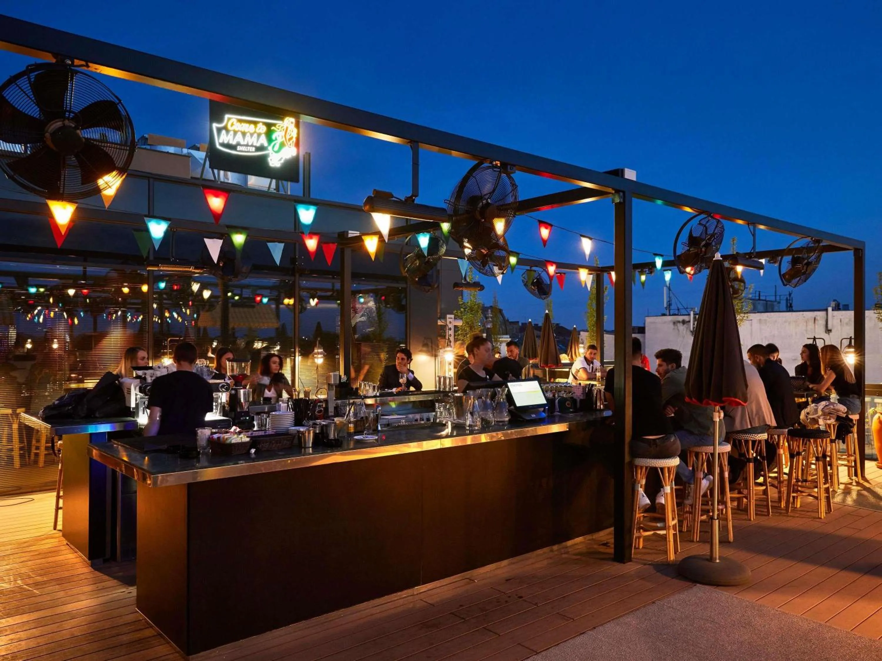 Lounge or bar in Mama Shelter Belgrade