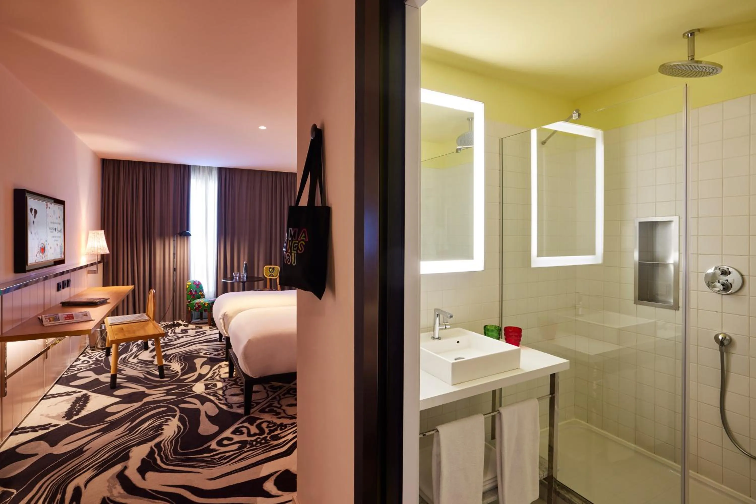 Bed in Mama Shelter Belgrade