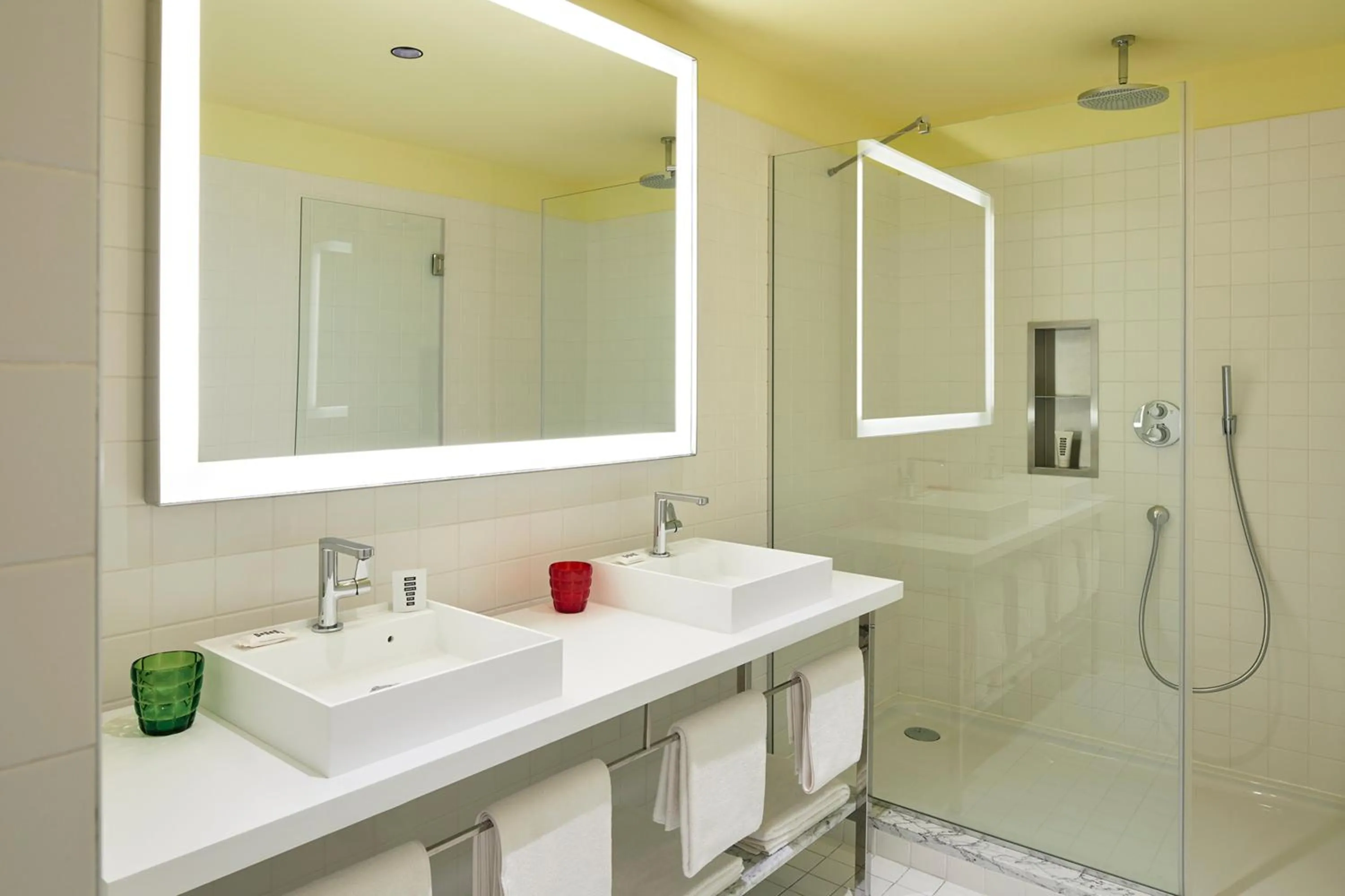 Bathroom in Mama Shelter Belgrade