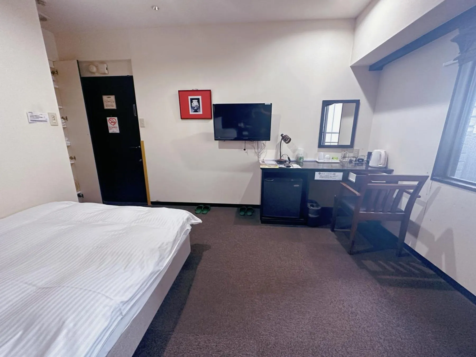 Photo of the whole room, Bed in Nissei Hotel Fukuoka