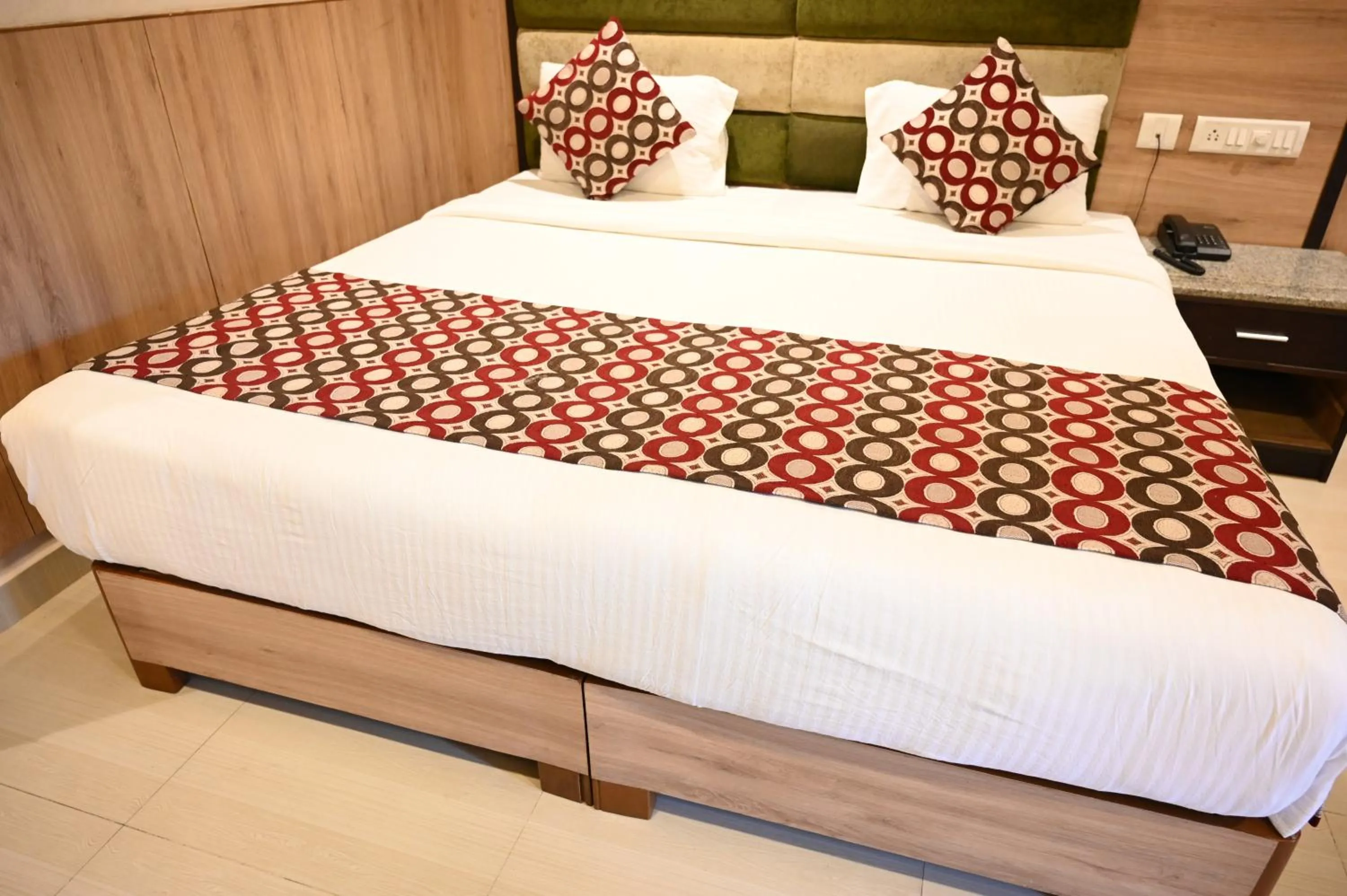 Bedroom, Bed in Mermaid Resorts & Banquets