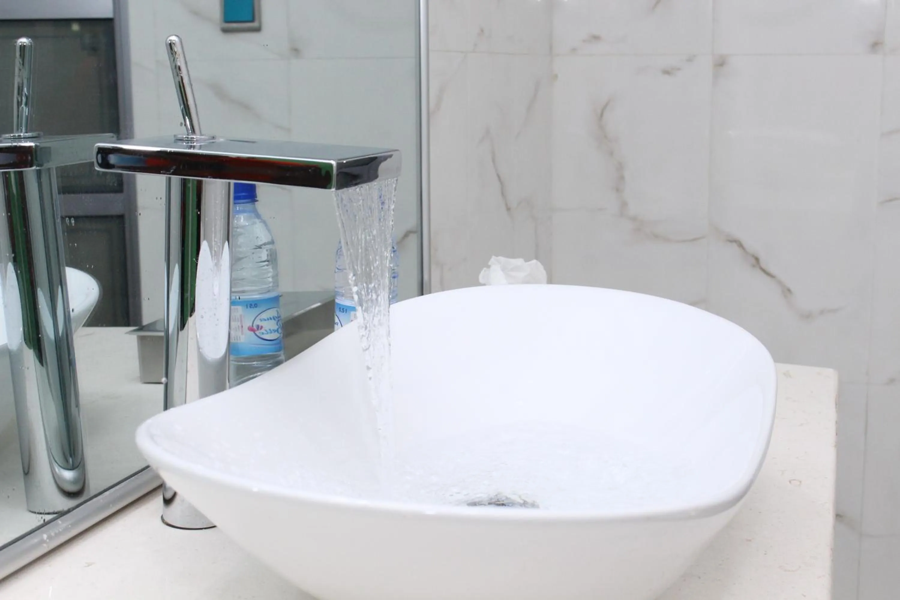Bathroom in Paradisia Hotel