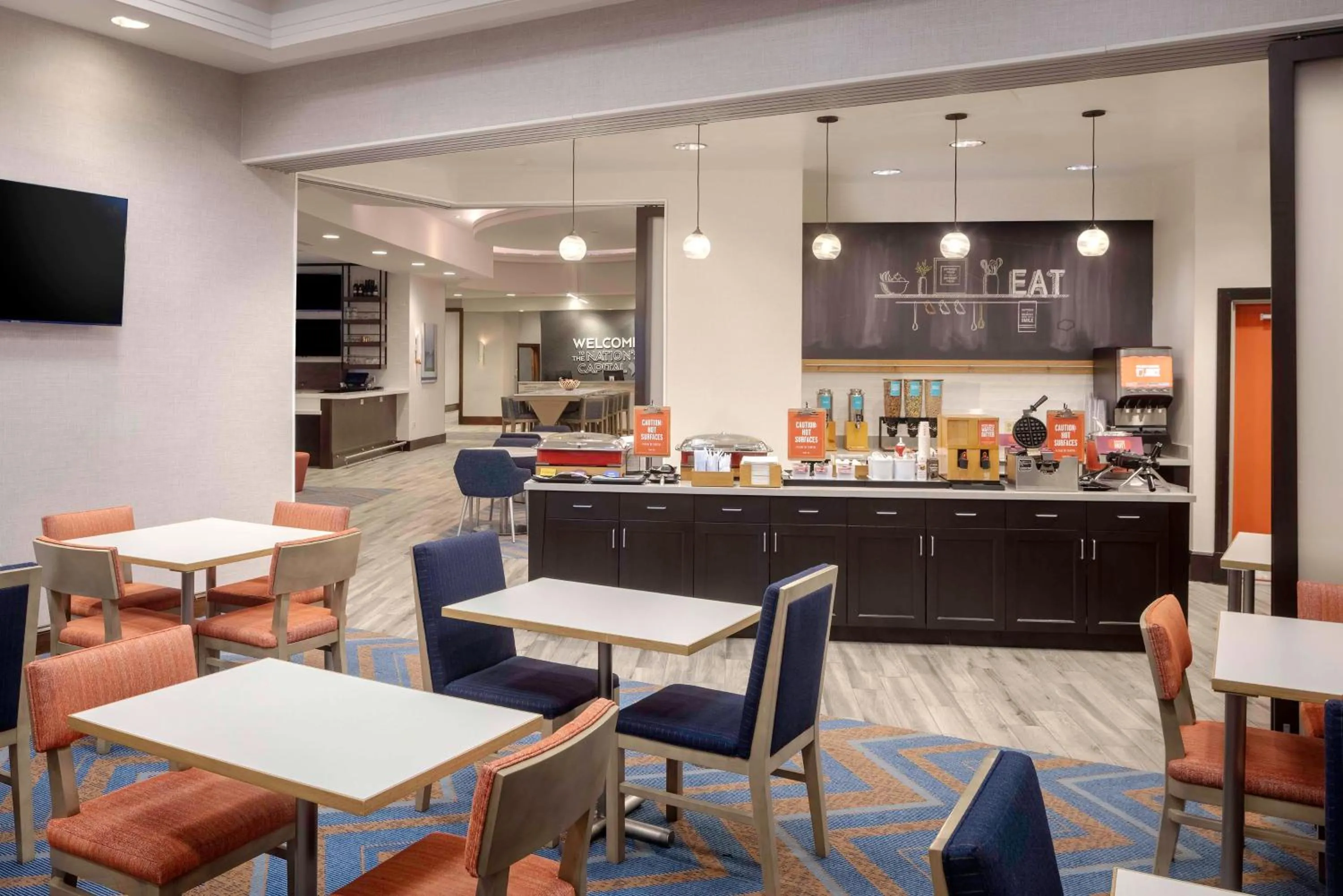 Breakfast in Hampton Inn Washington DC - Convention Center