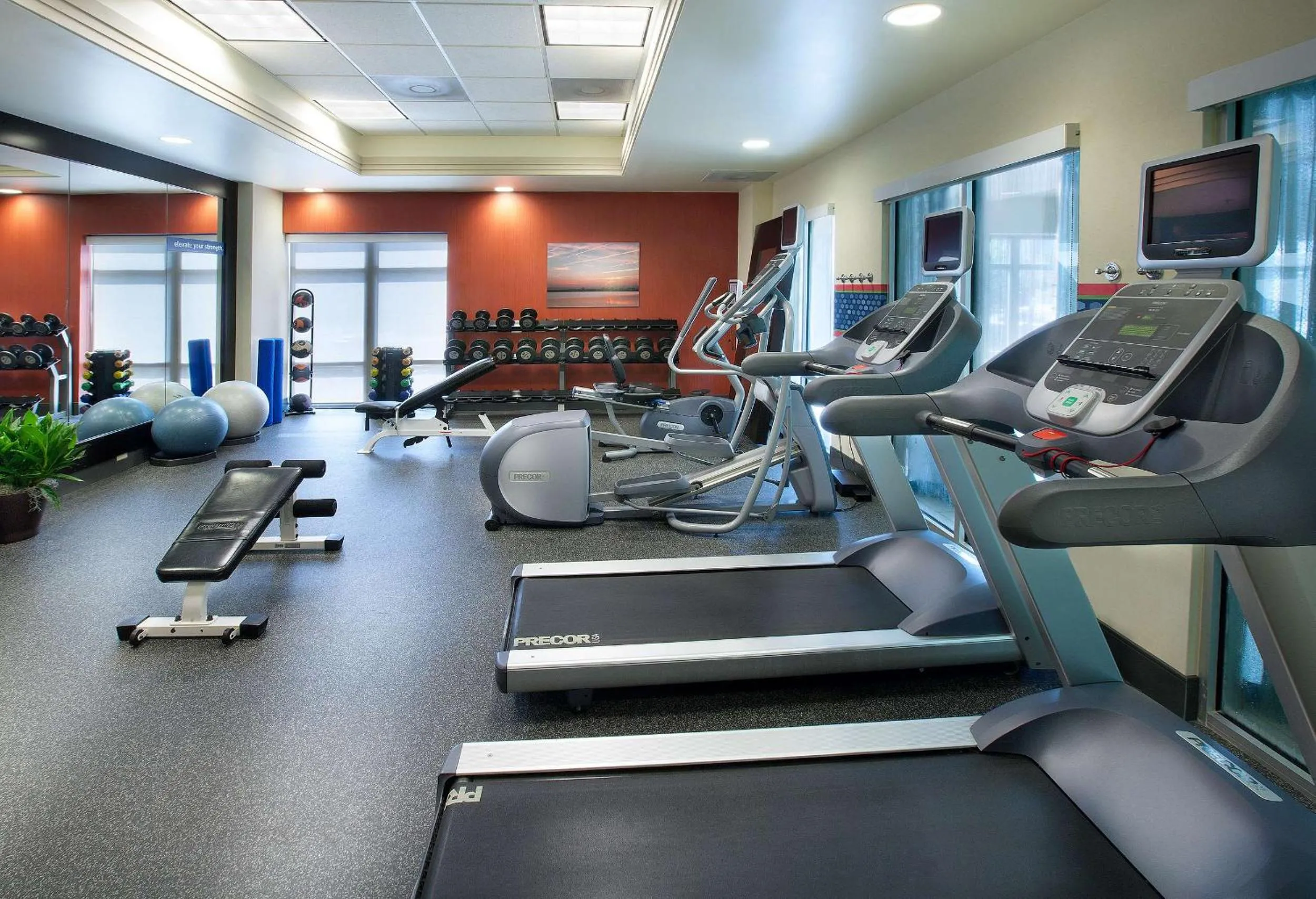 Fitness centre/facilities in Hampton Inn Washington DC - Convention Center