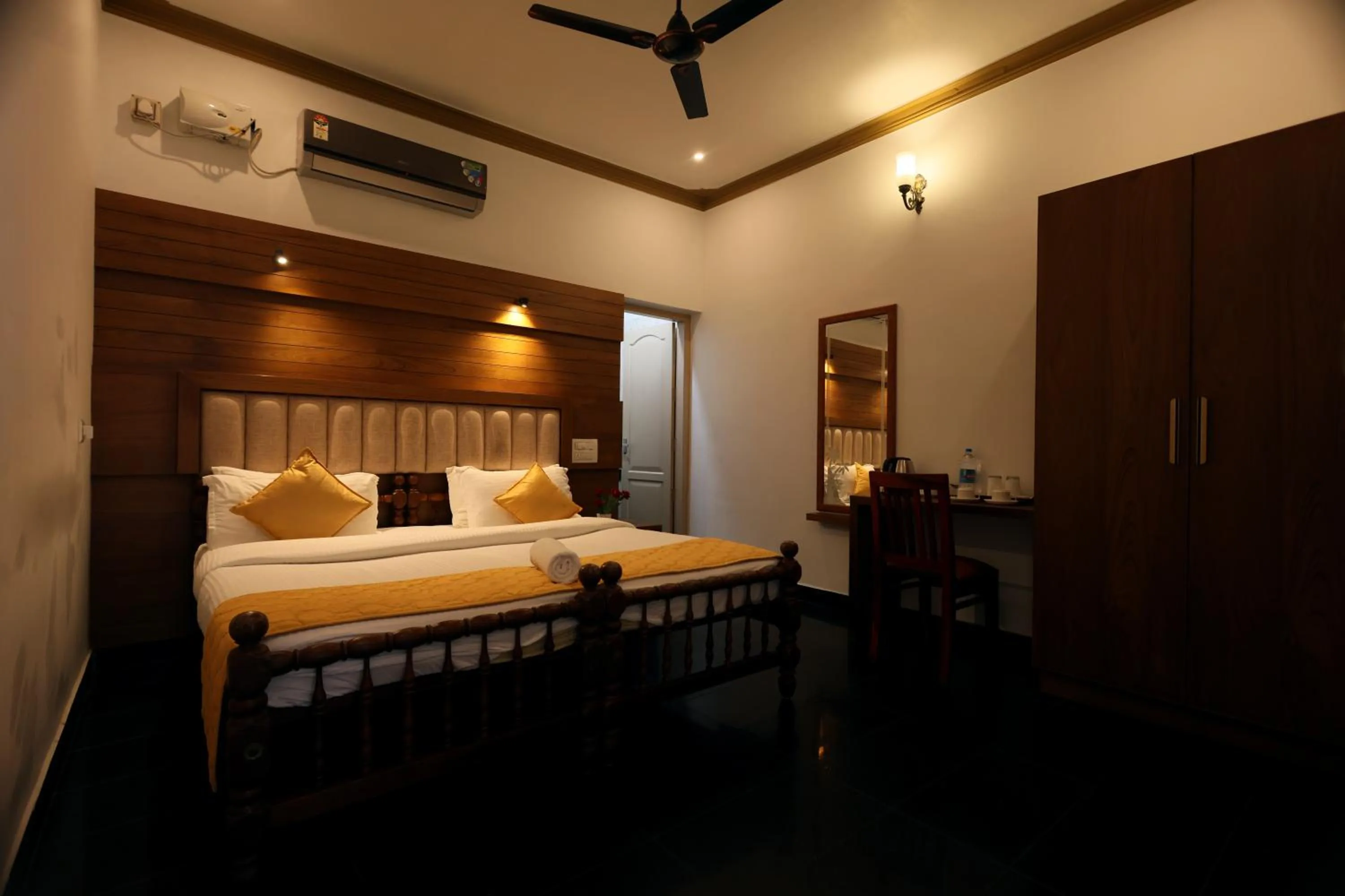 Bed in Ideal Ayurvedic Resort Kovalam