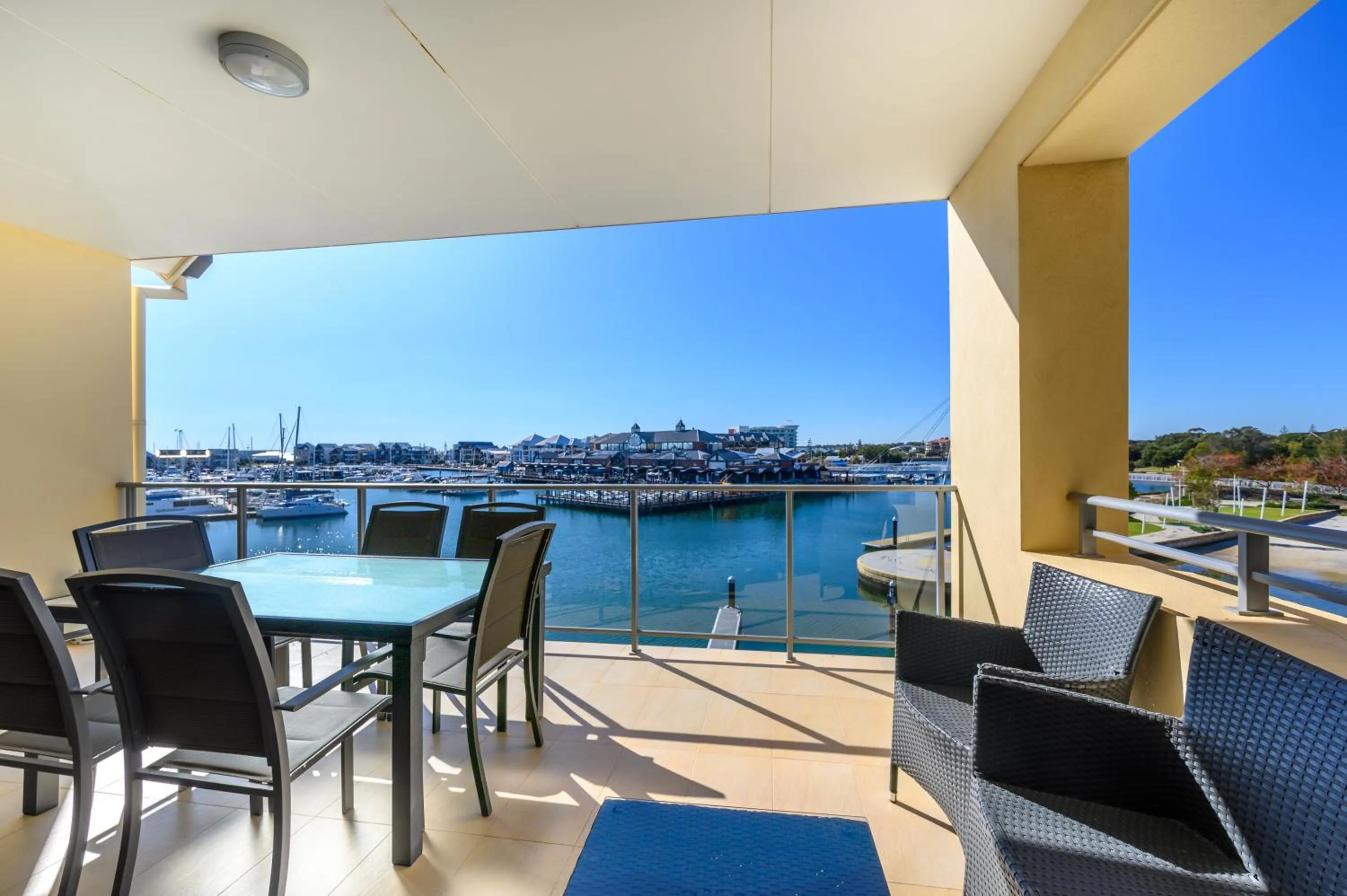 Balcony/Terrace in Dolphin Quay Apartments