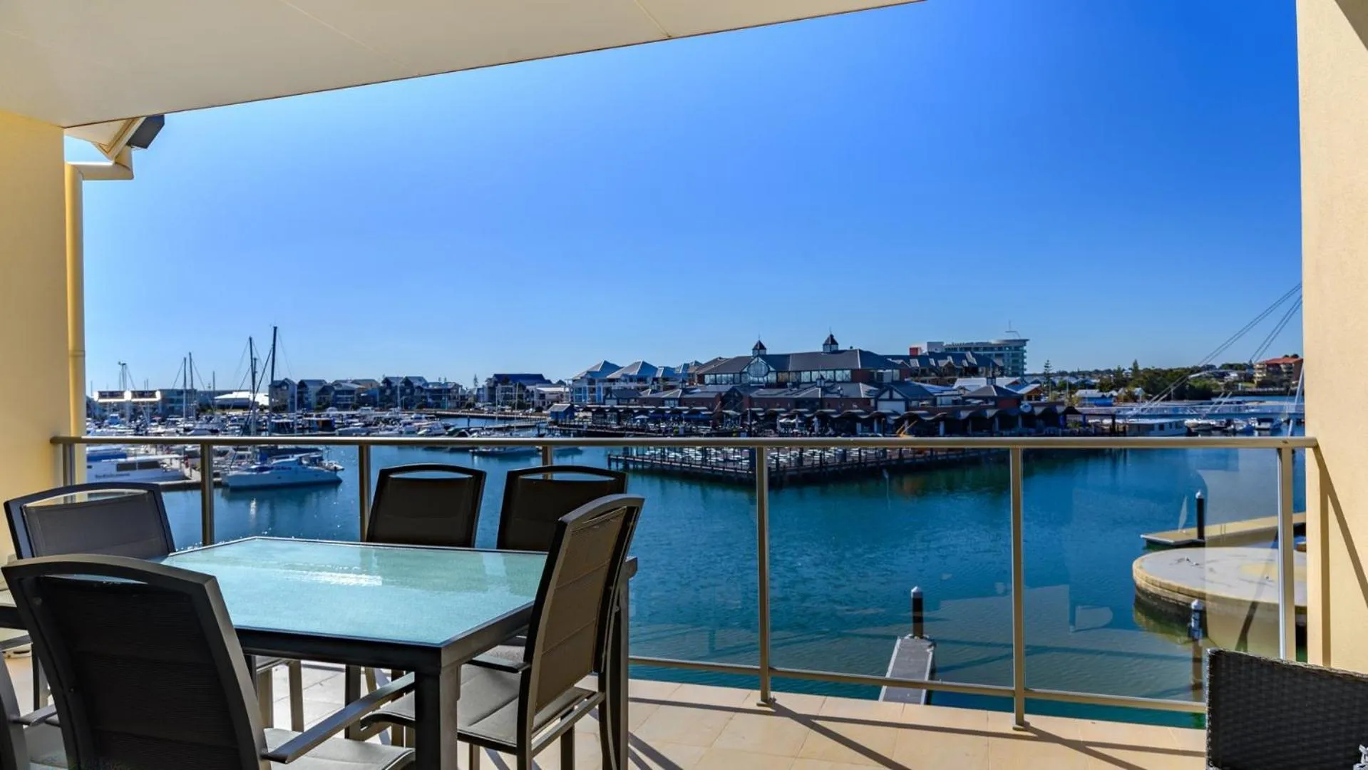 Balcony/Terrace in Dolphin Quay Apartments