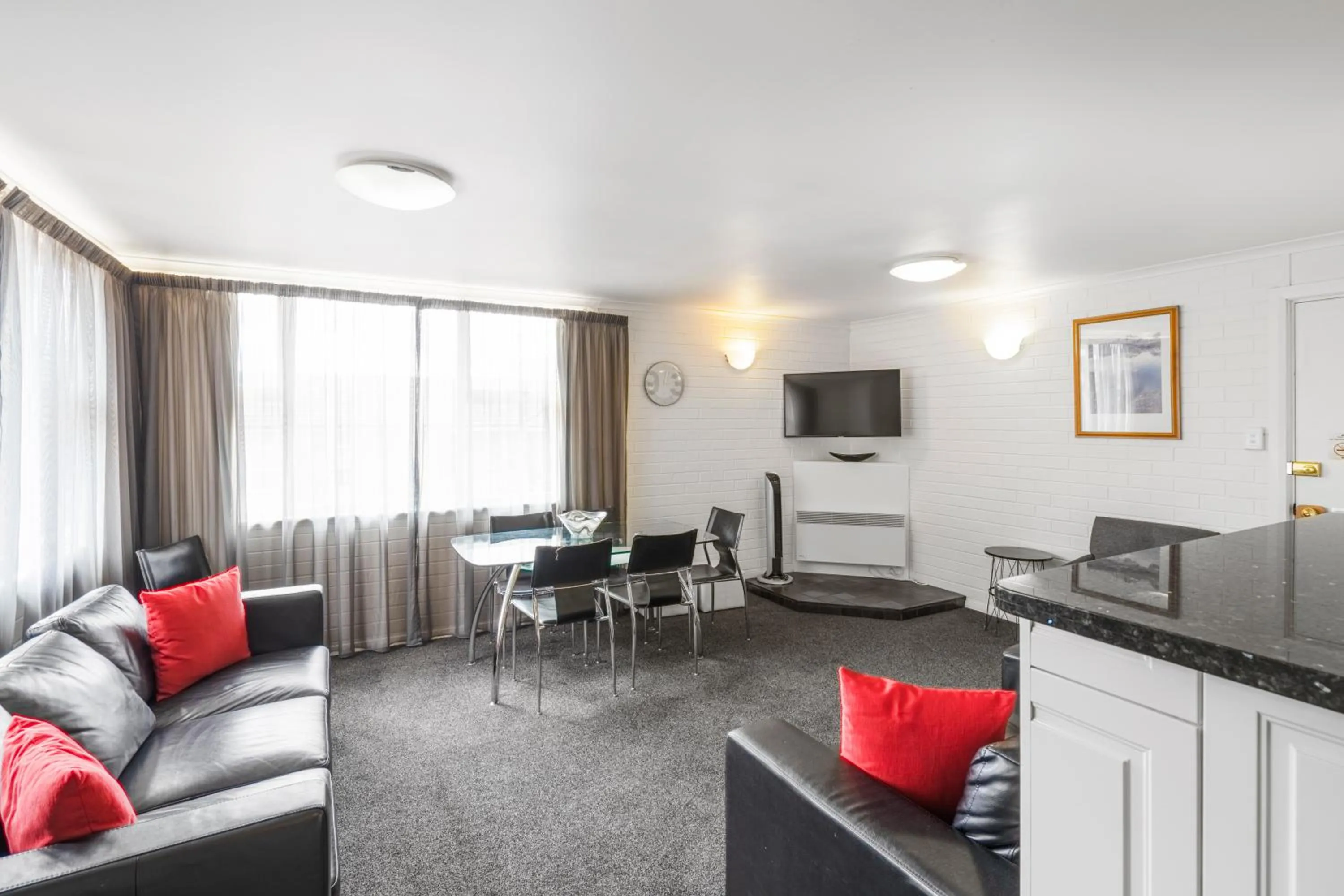 Communal lounge/ TV room in Graham Apartments