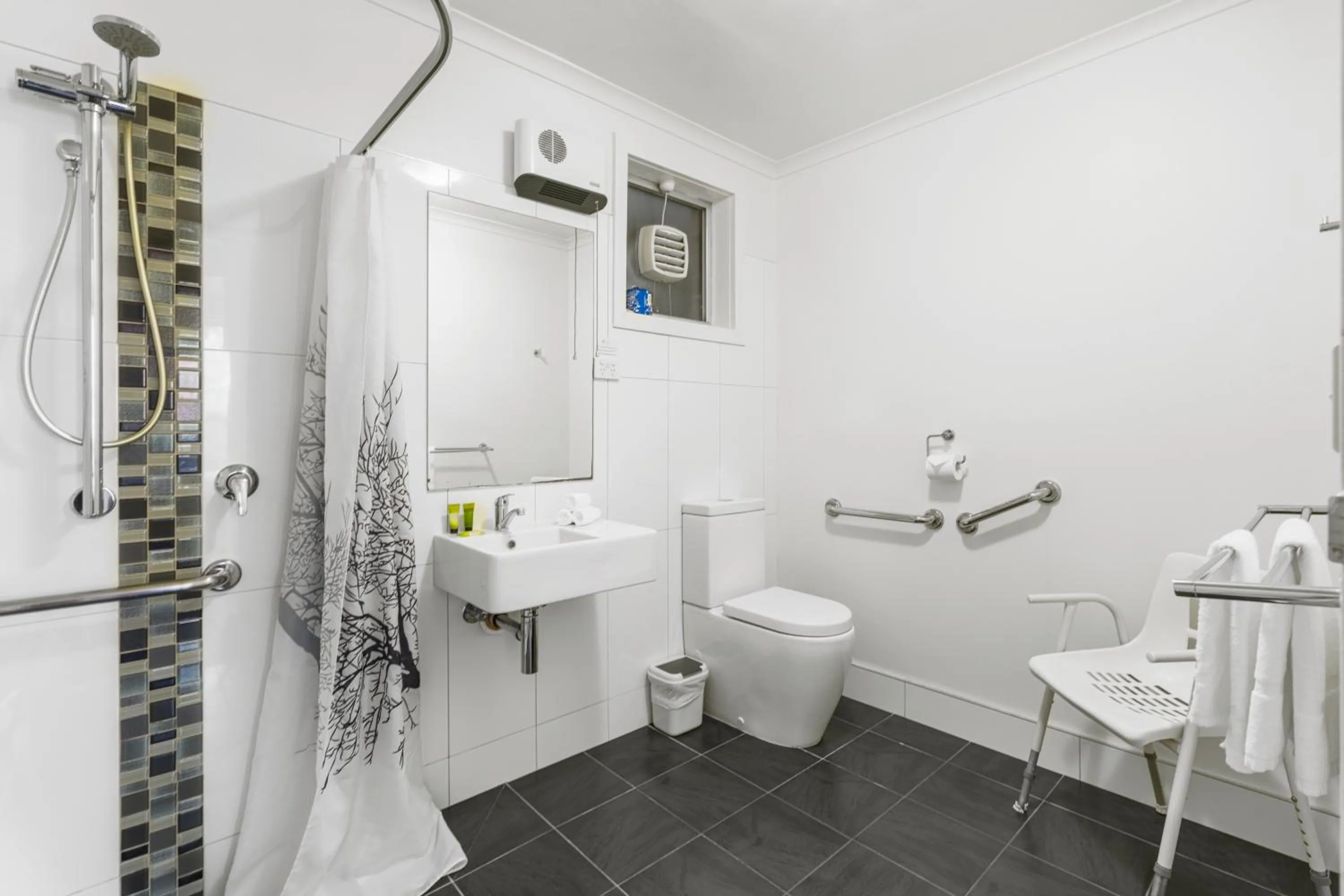 Shower in Graham Apartments