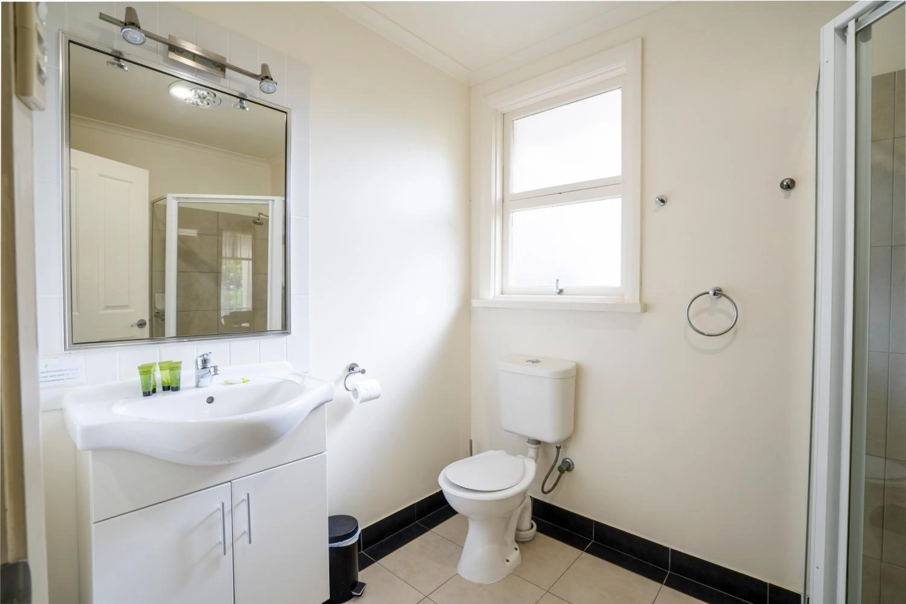 Shower in Graham Apartments