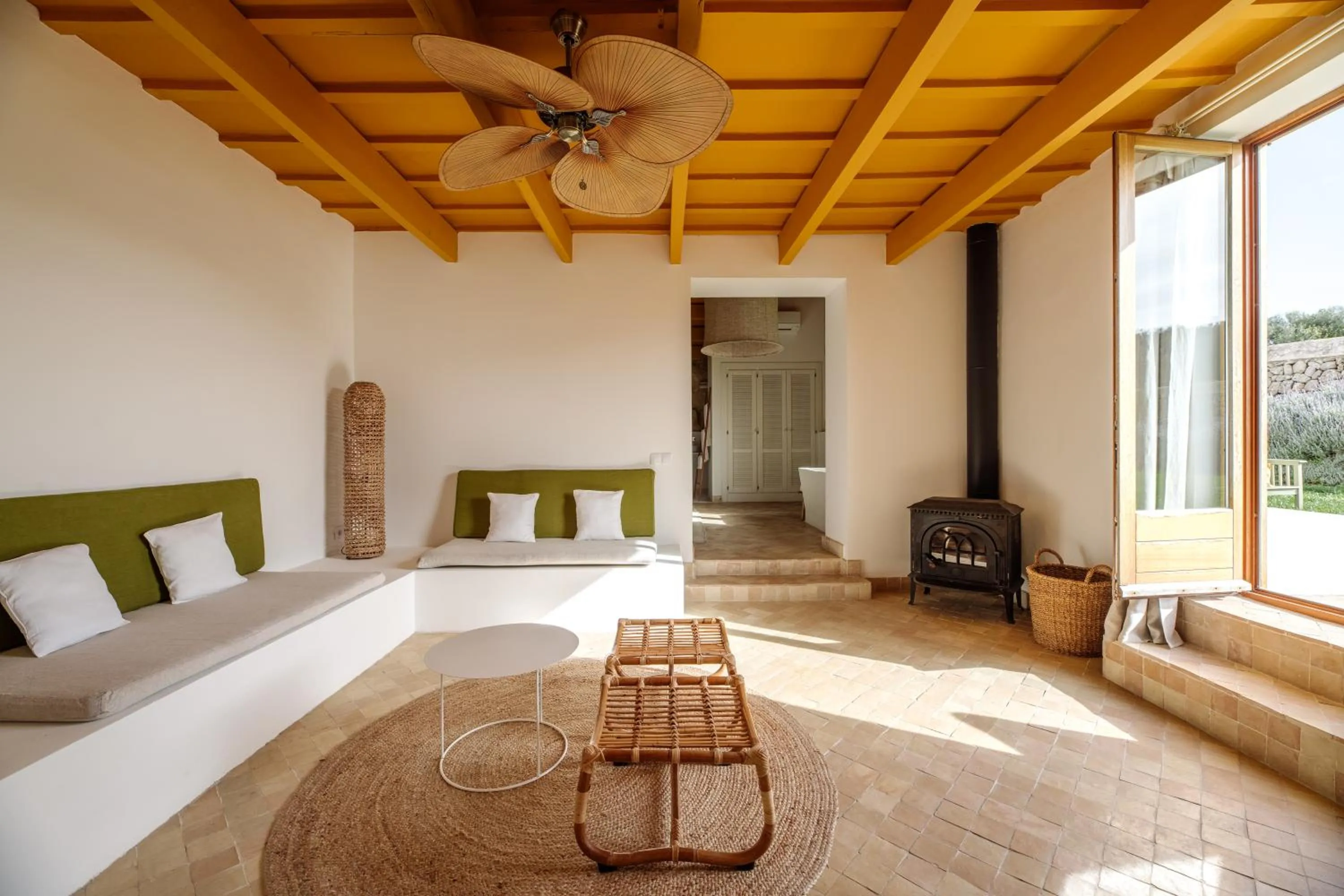 Living room, Bed in Amagatay Luxury Boutique Hotel - Adults Only