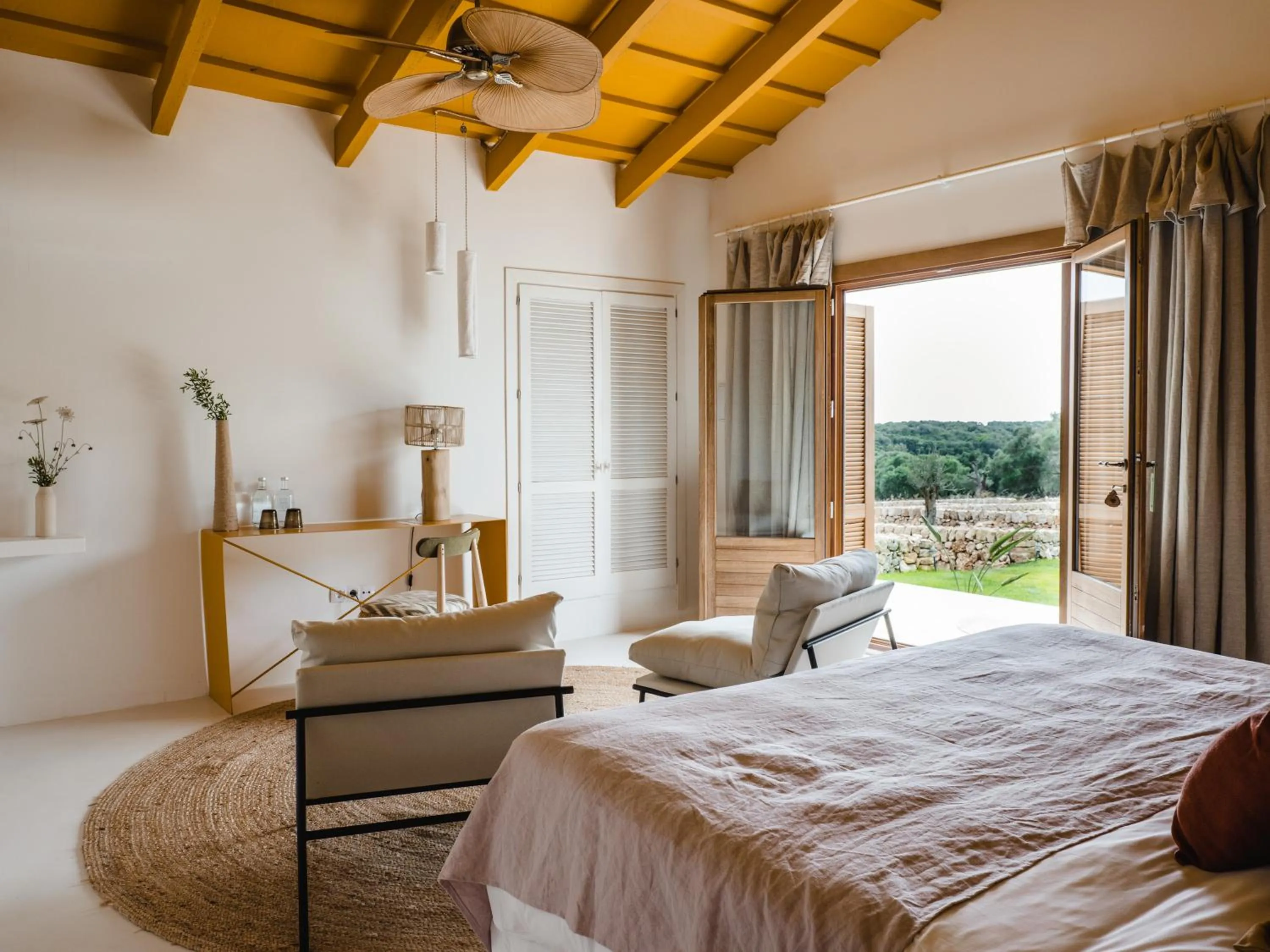 Garden view, Bed in Amagatay Luxury Boutique Hotel - Adults Only