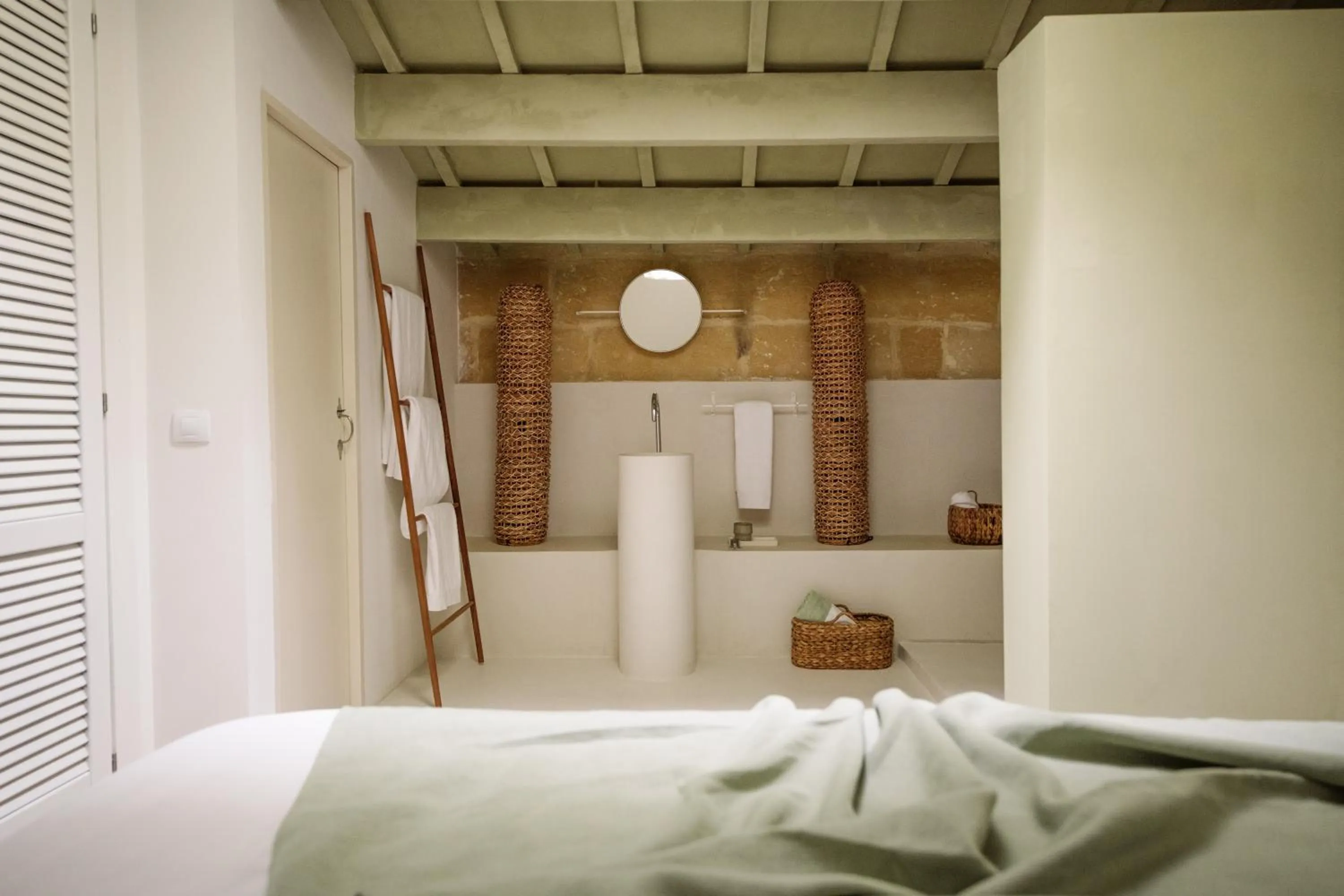 Bathroom, Bed in Amagatay Luxury Boutique Hotel - Adults Only