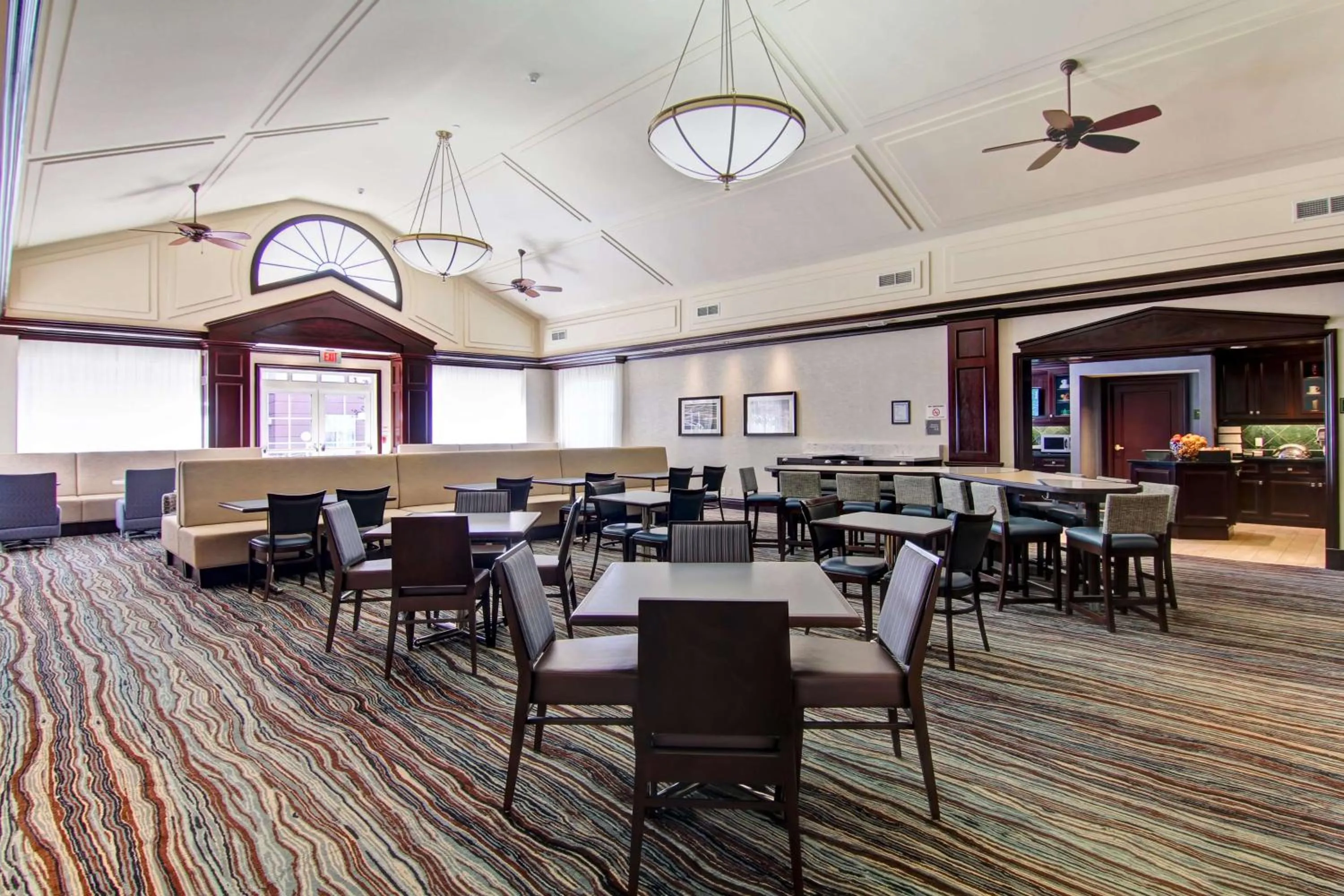Lobby or reception in Homewood Suites by Hilton Toronto Mississauga