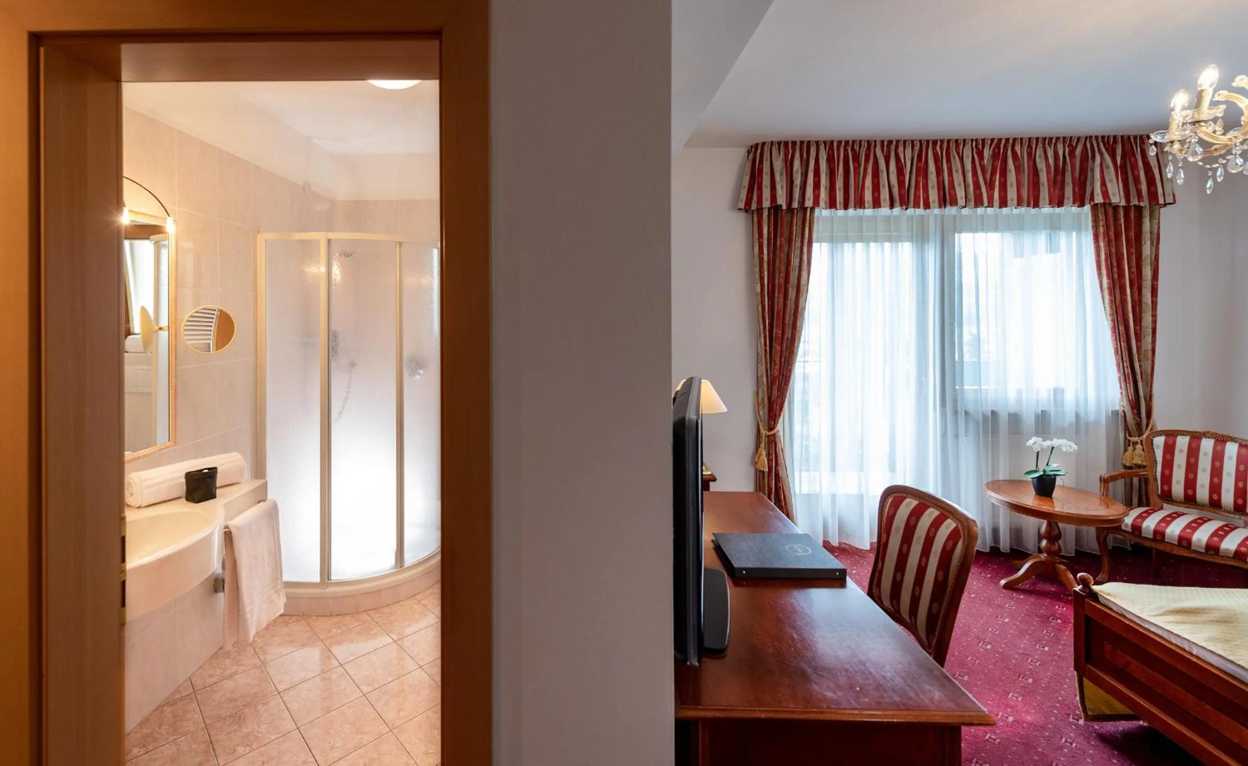 Bedroom, Bed in Hotel Christof