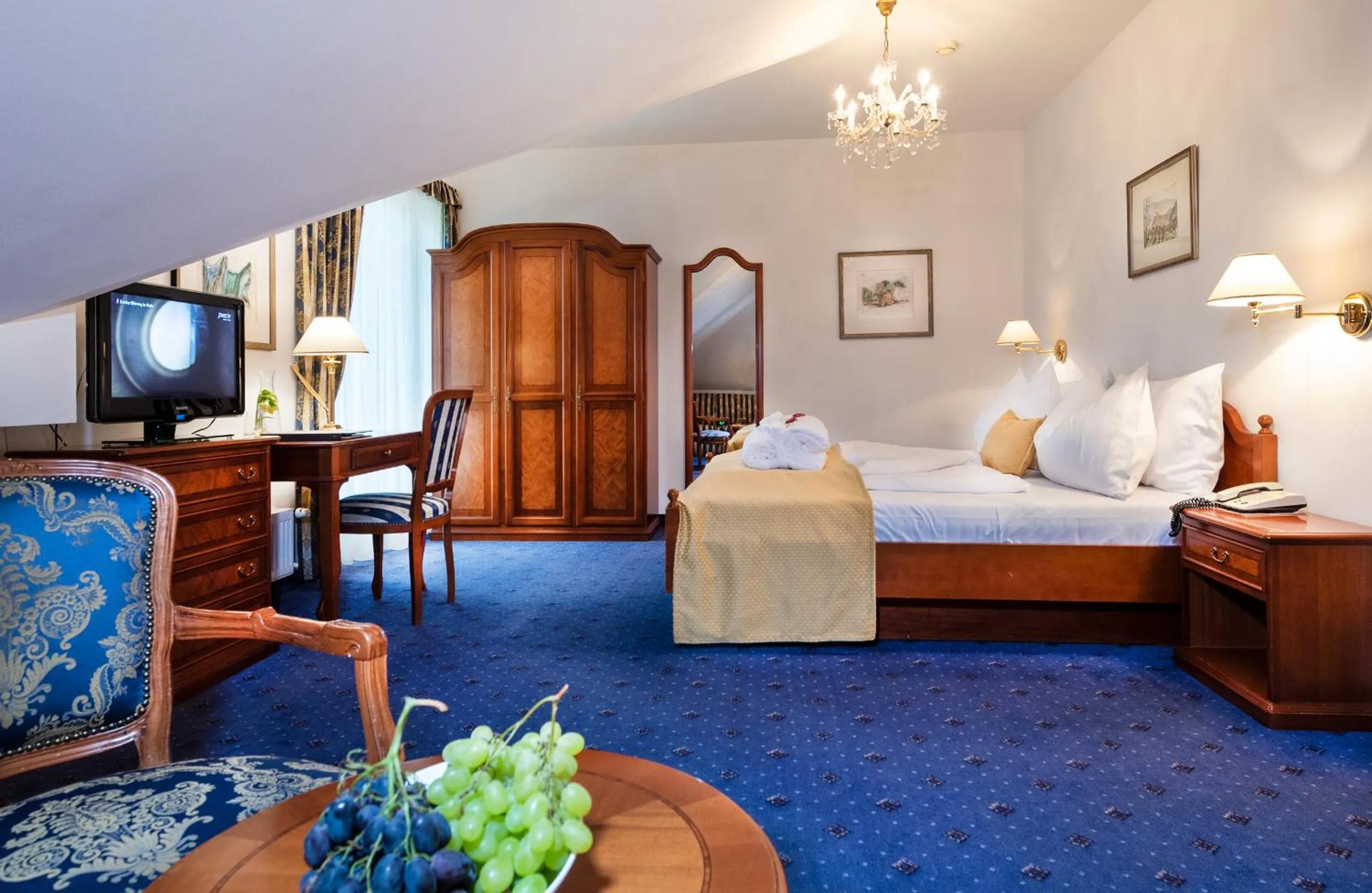 Photo of the whole room, Bed in Hotel Christof