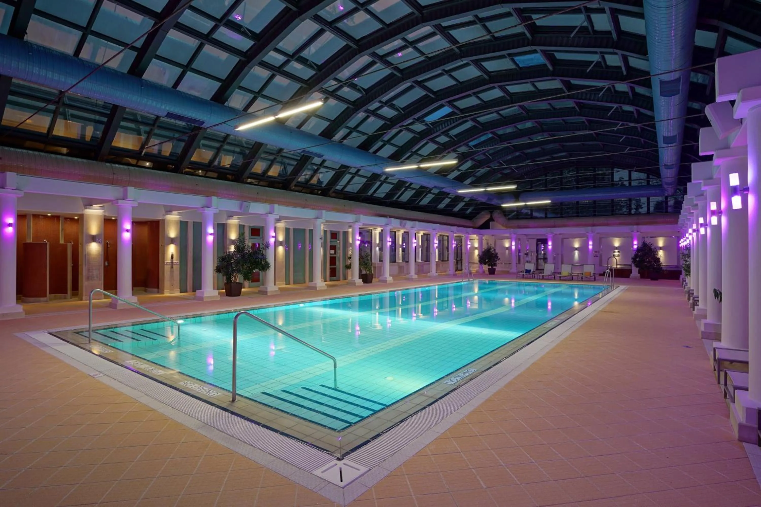 Swimming pool in Lugal, a Luxury Collection Hotel, Ankara