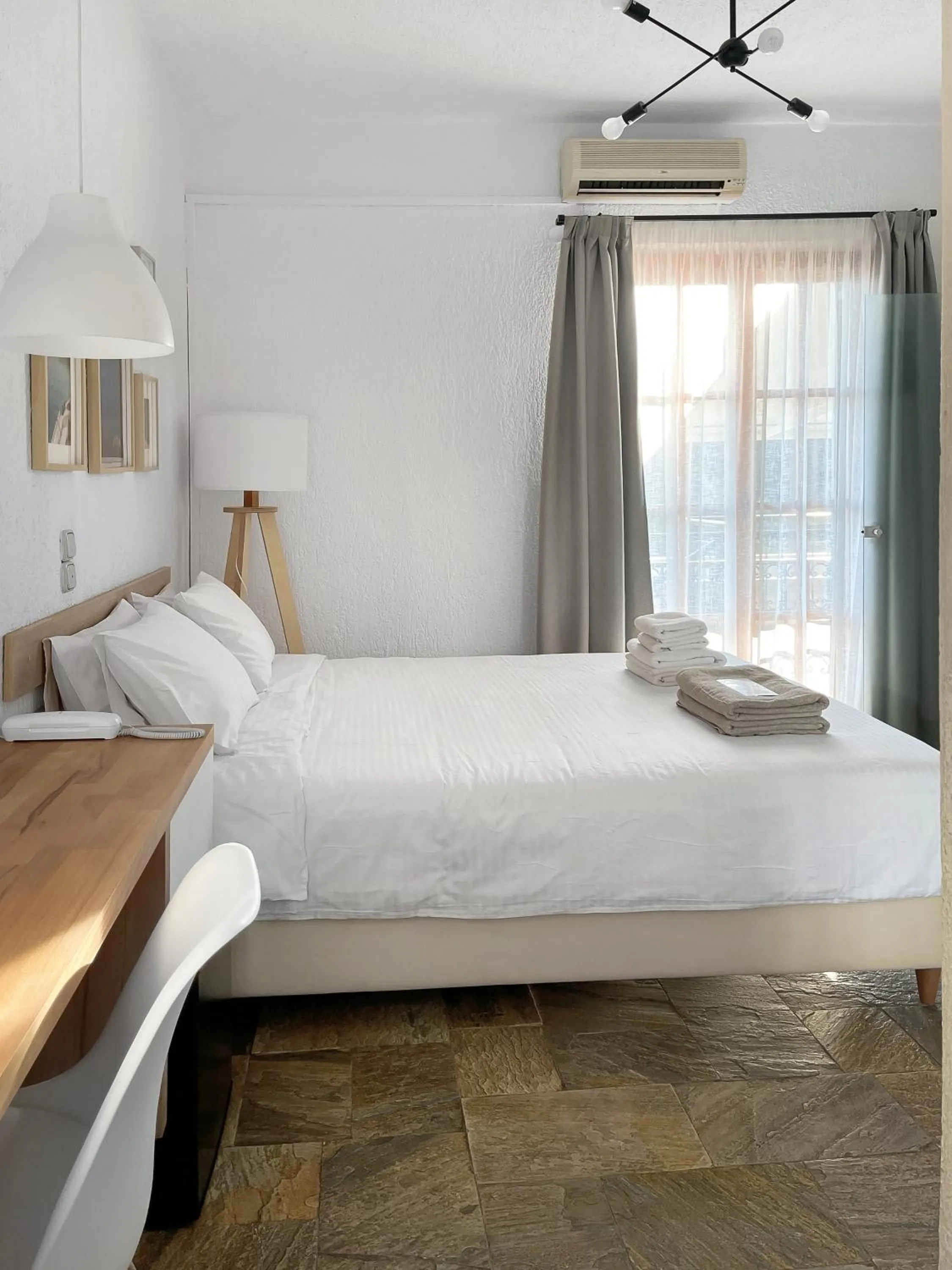 Bed in Panormos Beach Hotel Skopelos