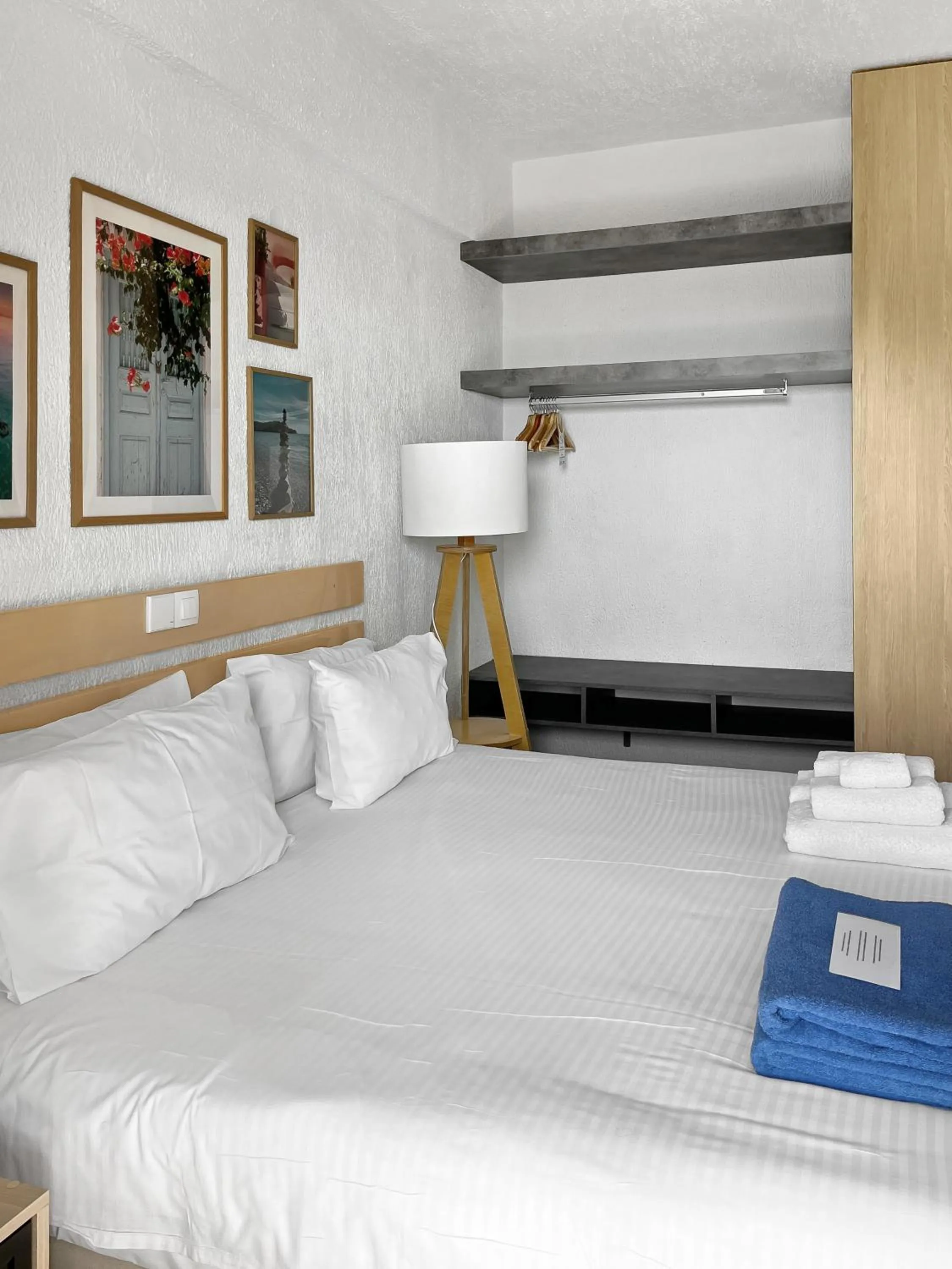 Bed in Panormos Beach Hotel Skopelos