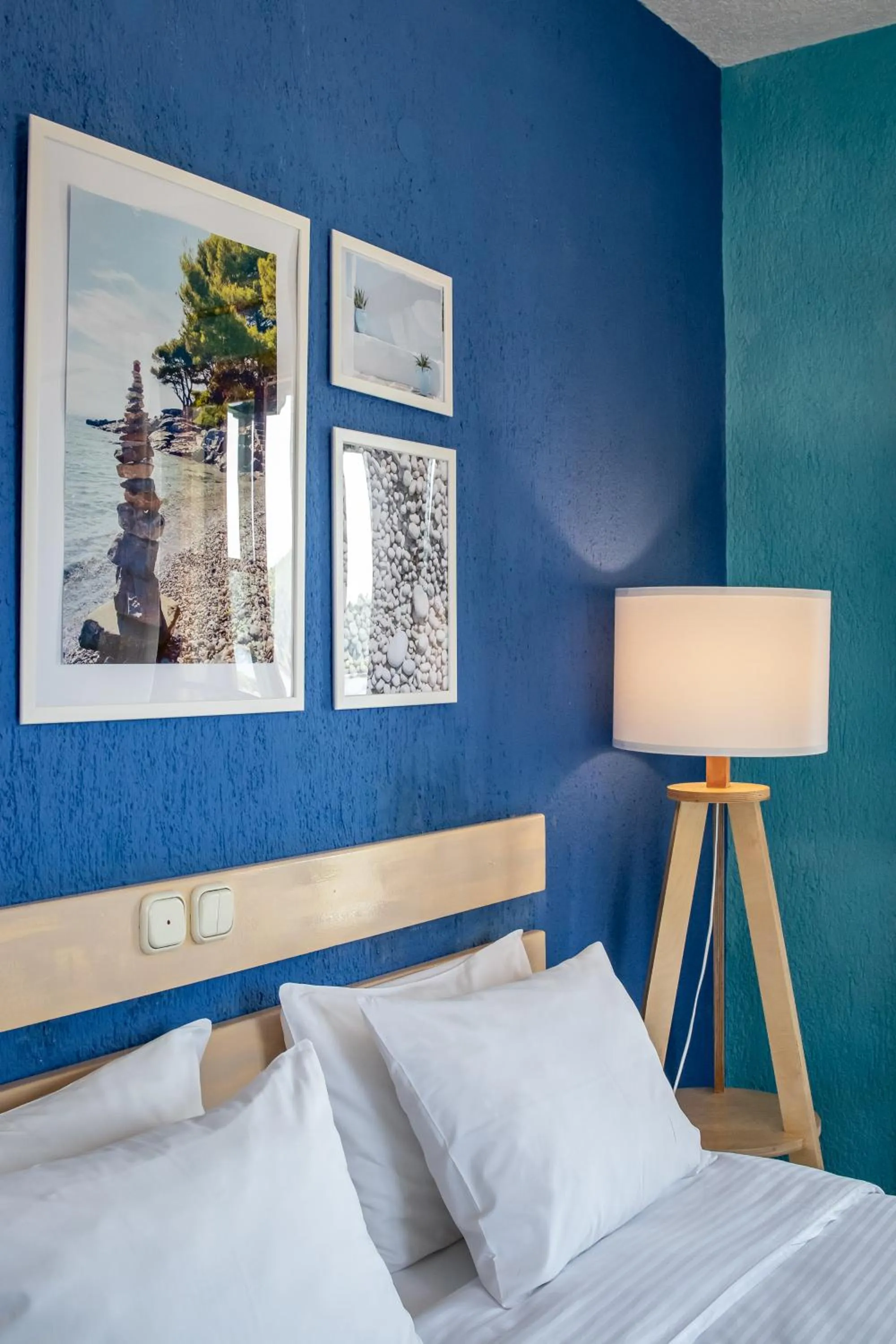 Bed in Panormos Beach Hotel Skopelos