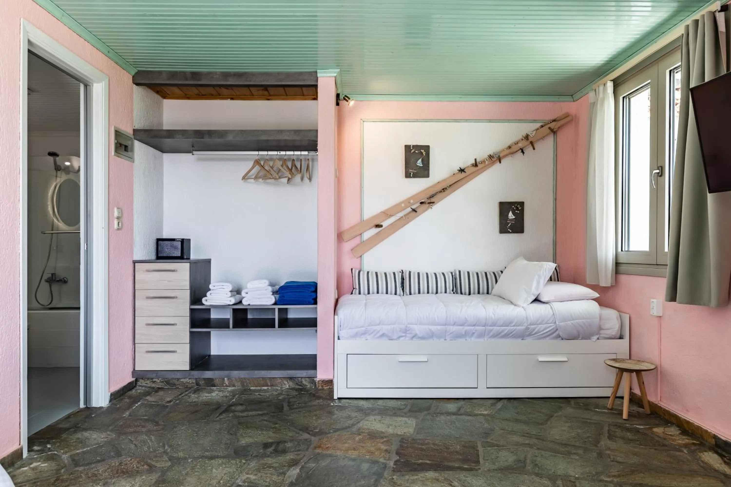 Bed in Panormos Beach Hotel Skopelos